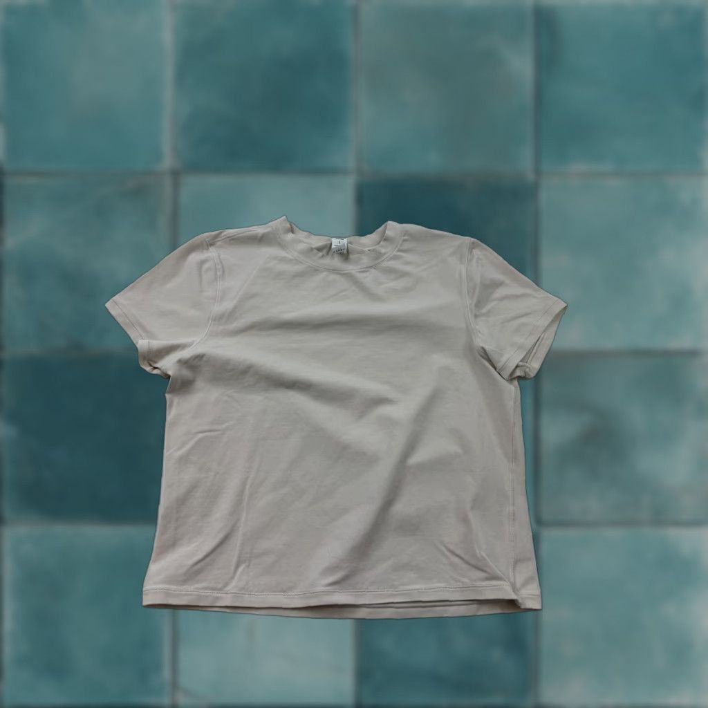 Vintage Yogalicious Shirt Womens Large Beige Airlite Melissa Crop Short Sleeve Yoga Size L / US 10 / IT 46 - 1 Thumbnail