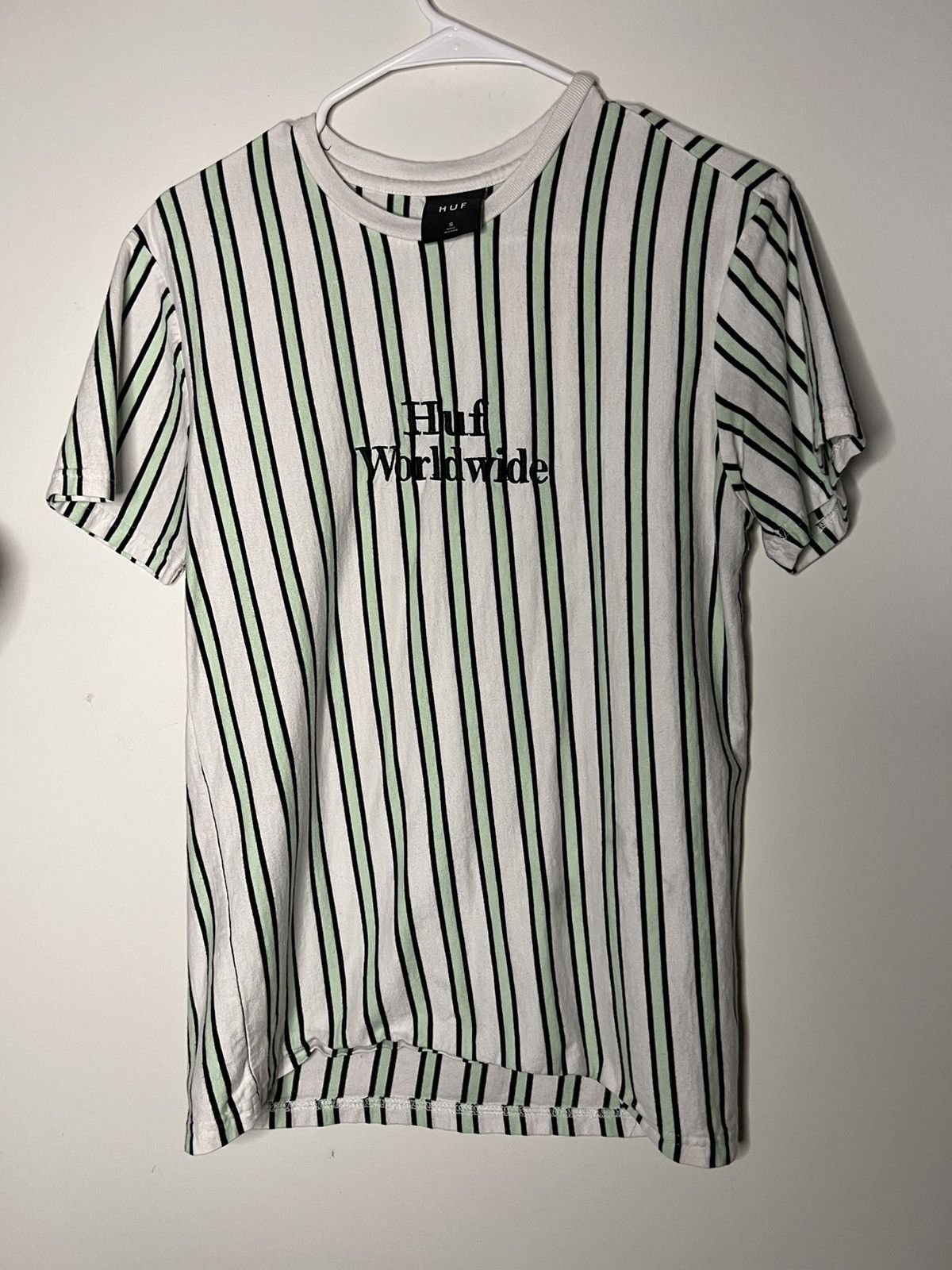 Huf × Vintage Vintage Huf Striped Embroidered Shirt Size US S / EU 44-46 / 1 - 1 Thumbnail