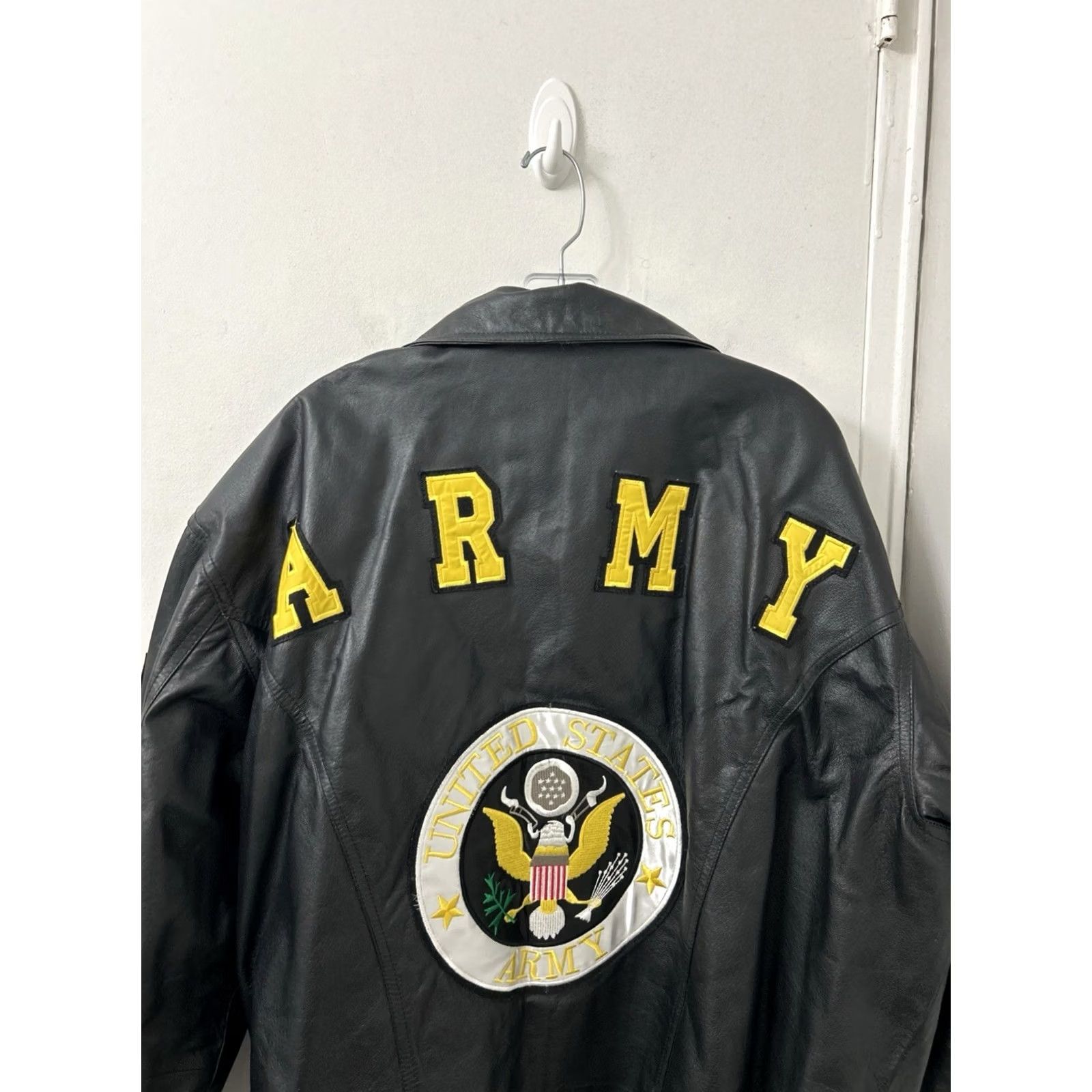 Vintage Leather USA Army Jacket Mens 3XL Black Bomber Jacket Military Lined Full Zip Pocket Patches Zipper Sweatshirt? Size US XXL / EU 58 / 5 - 7 Thumbnail