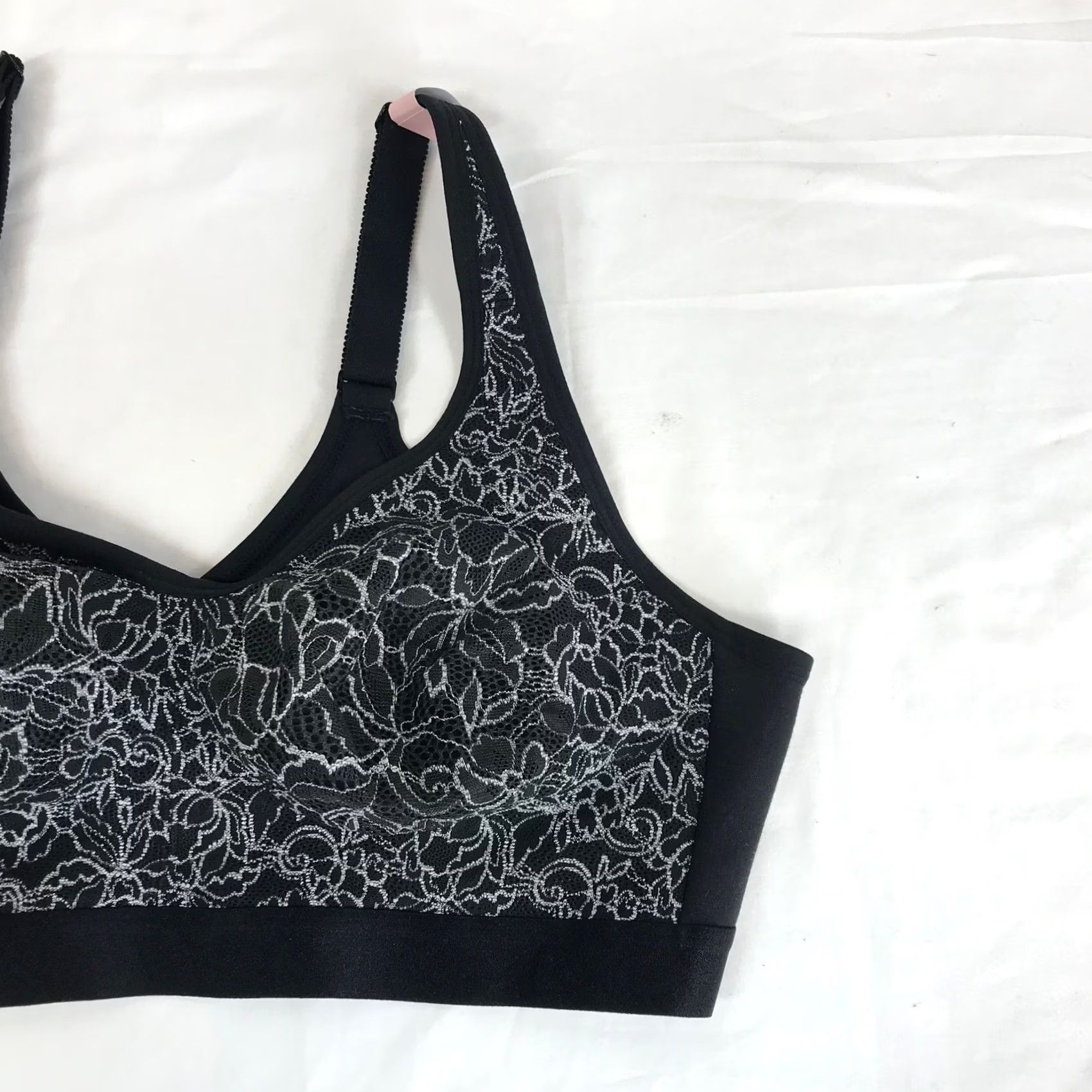 Vintage Cacique Black Silver Floral Lace Unlined Full Coverage No-Wire Bra 44C Womens Plus Size Coverage Full Lace Wireless Hook & Eye Adjustable Straps XS Size ONE SIZE - 3 Thumbnail