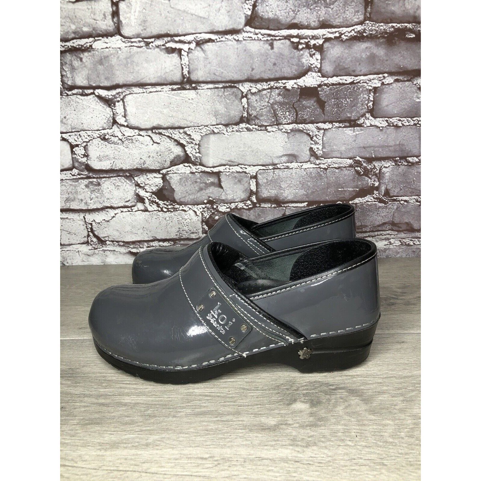 Other KOI by SANITA STEEL GRAY PATENT LEATHER CLOGS SHOES Women Sz Size US 9.5 / IT 39.5 - 6 Thumbnail