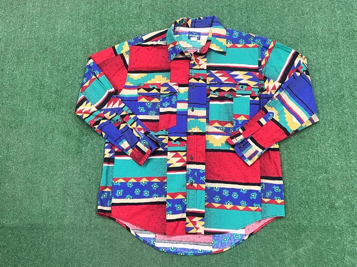 Vintage 80s Wrangler Southwestern Print Cowboy cut Shirt