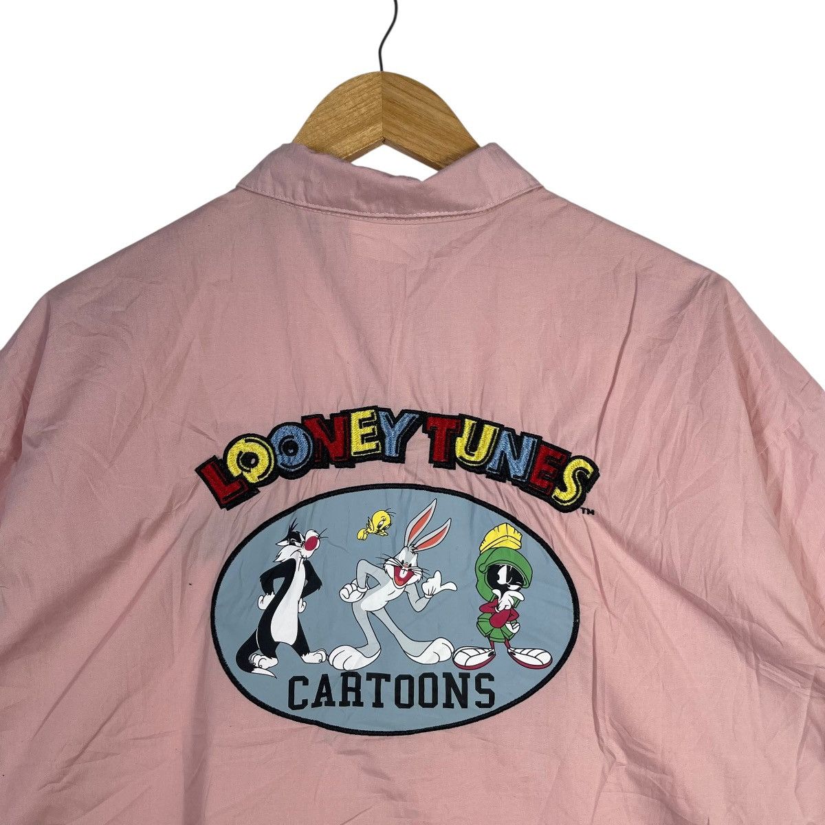 Vintage Vintage Looney Tunes Cartoon ButtonUp Shirt Pink Embroidered Size US L / EU 52-54 / 3 - 6 Thumbnail