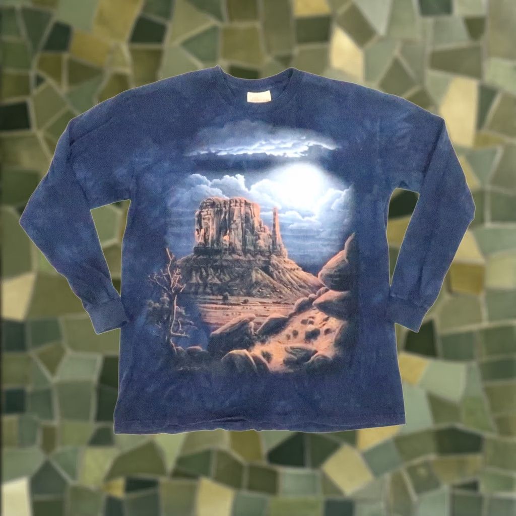 The Mountain VINTAGE The Mountain Monument Valley Arizona Navy Blue Long Sleeve Tee L Men Crew Neck 90s Cowboy Outdoor Moon Western Rock Cotton Shirt Size US L / EU 52-54 / 3 - 1 Thumbnail