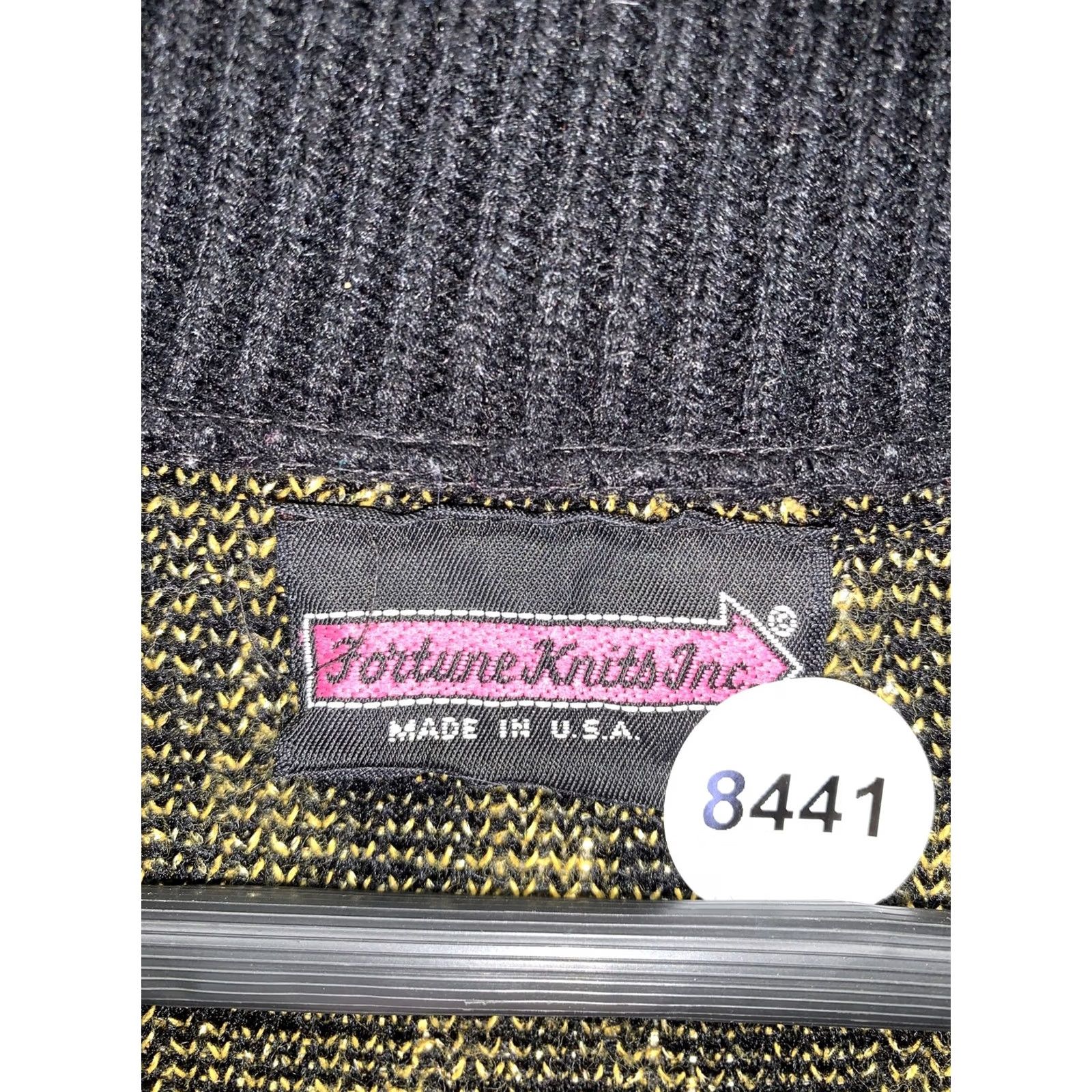 Vintage VINTAGE Fortune Knits Womens Black Glitter Gold Thread Sweater-8441 Size XXL / US 16-18 / IT 52-54 - 3 Thumbnail