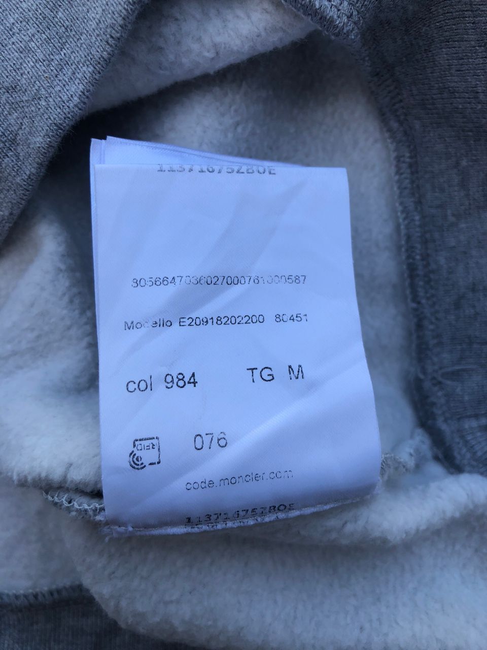 Moncler Moncler Badge Half Turtleneck Sweatshirt Size US M / EU 48-50 / 2 - 6 Thumbnail