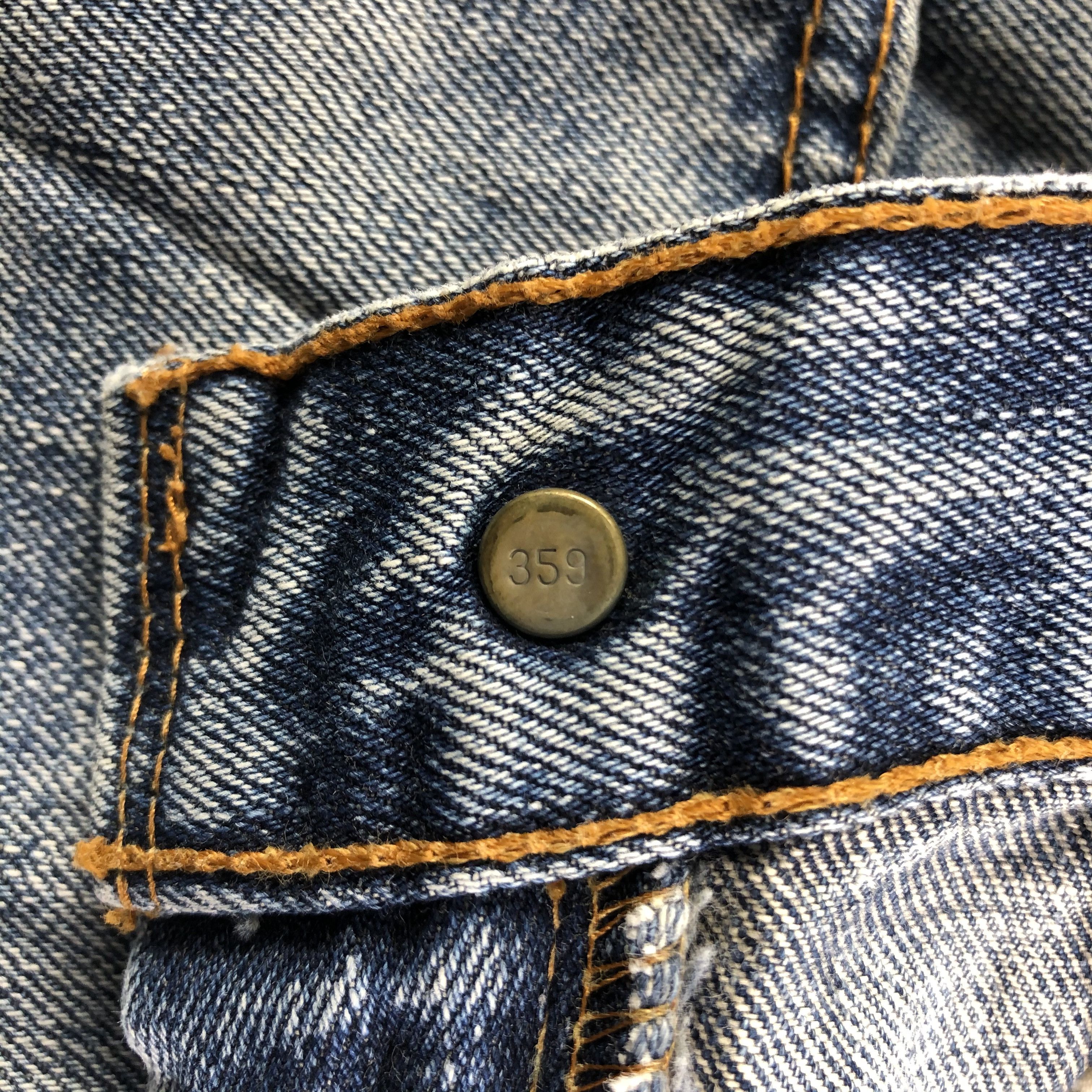 Levi's Vintage Levis 502 Jeans Medium Wash Denim KJ1836 Size US 28 / EU 44 - 9 Thumbnail