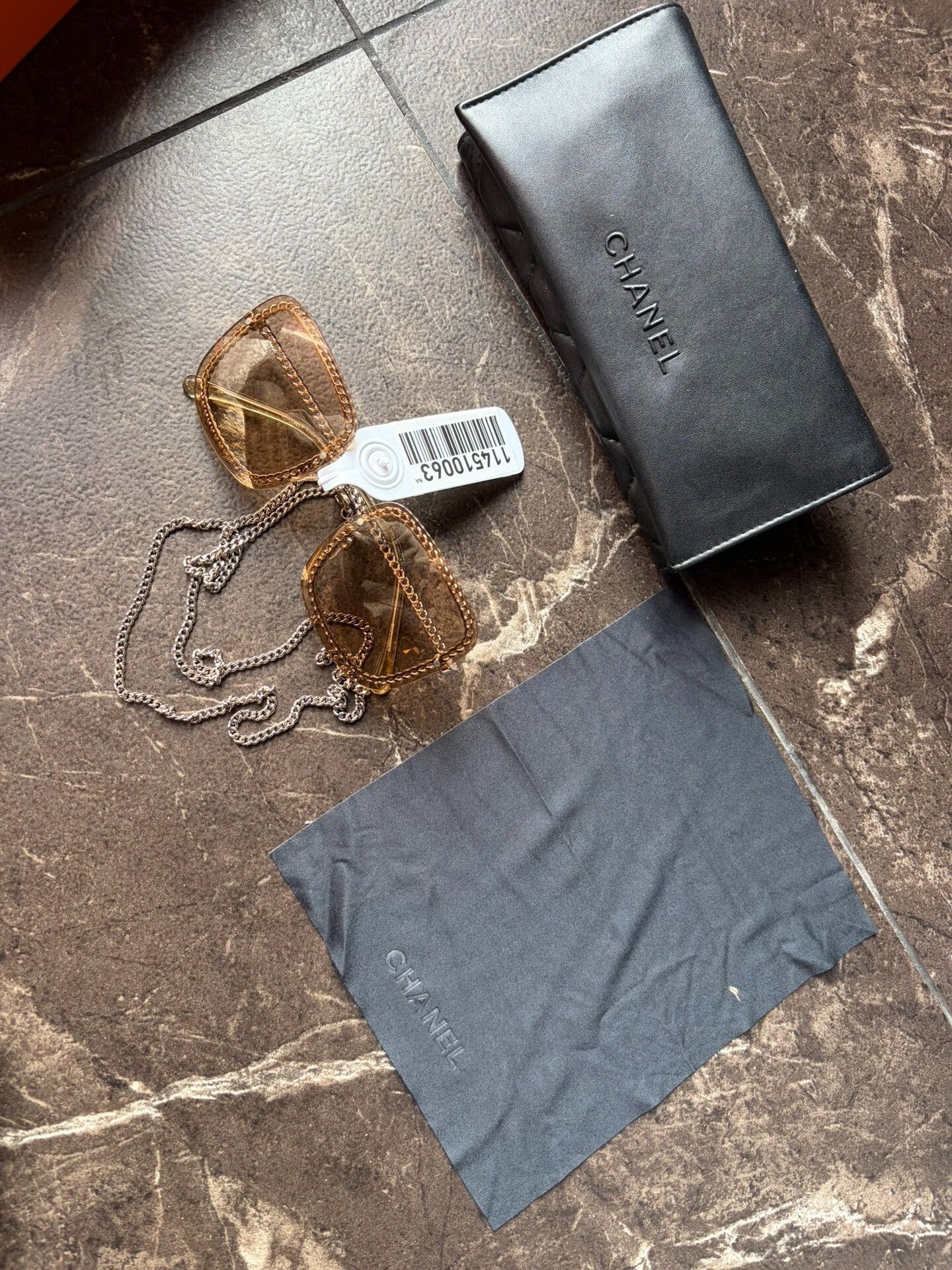 Chanel Chanel 4244 Chain Sunglasses Size ONE SIZE - 1 Thumbnail