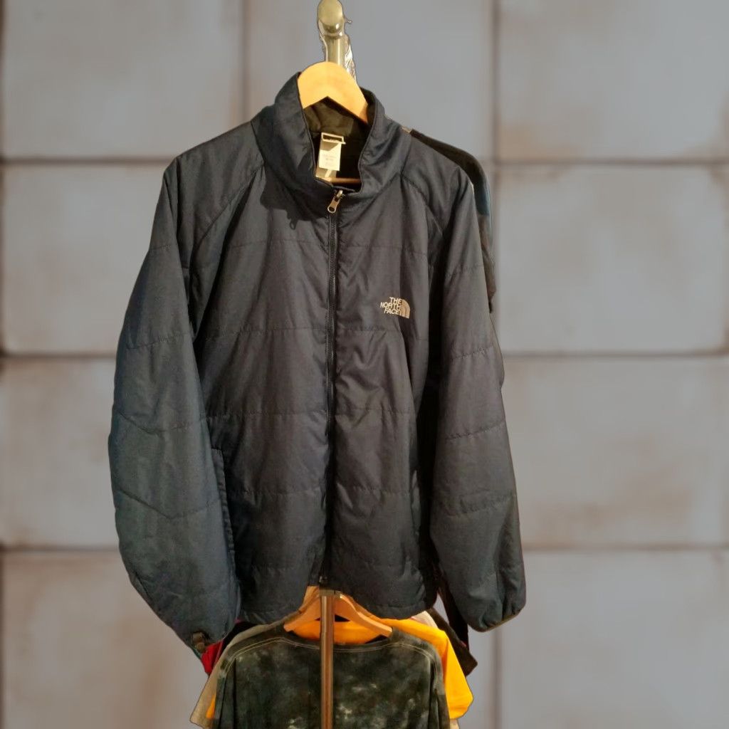 The North Face VINTAGE The North Face Jacket Blue XL Poly Filled Quilted Men’s Size US XL / EU 56 / 4 - 1 Thumbnail