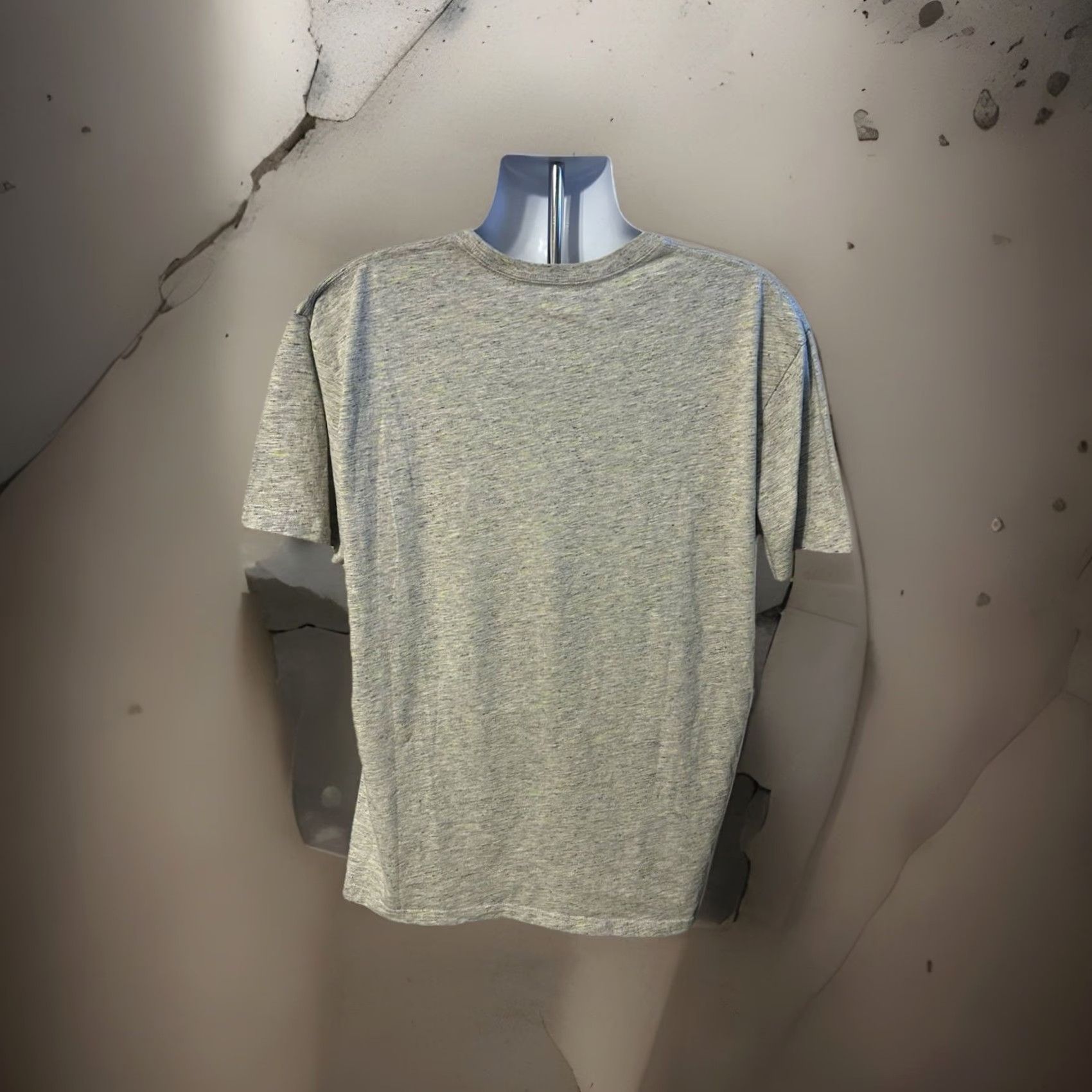 Vintage DC The Joker Shirt Men 2XL Heather Gray Short Sleeve Crew Neck Graphic 2016 Adults Mens Size US XXL / EU 58 / 5 - 5 Thumbnail