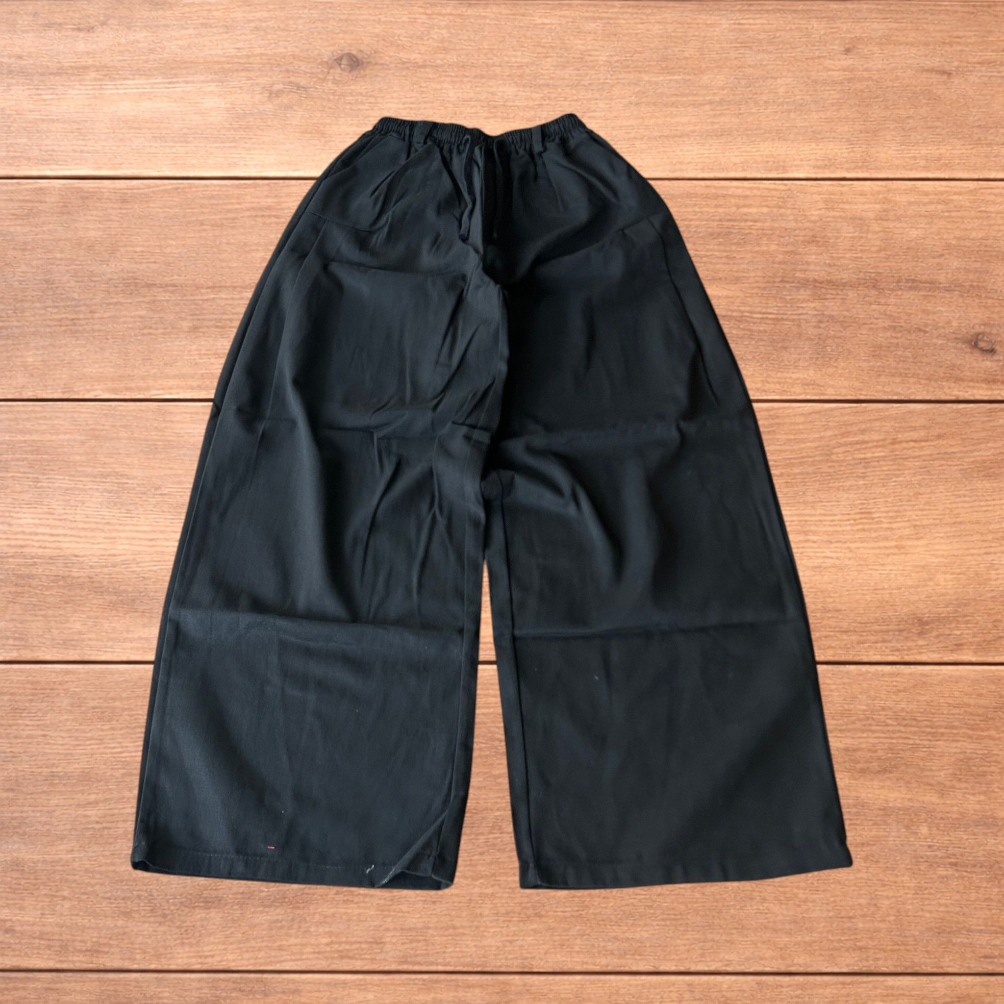 Japanese Brand Incredible super baggy wide leg workwear trousers in black. Size US 34 / EU 50 - 1 Thumbnail