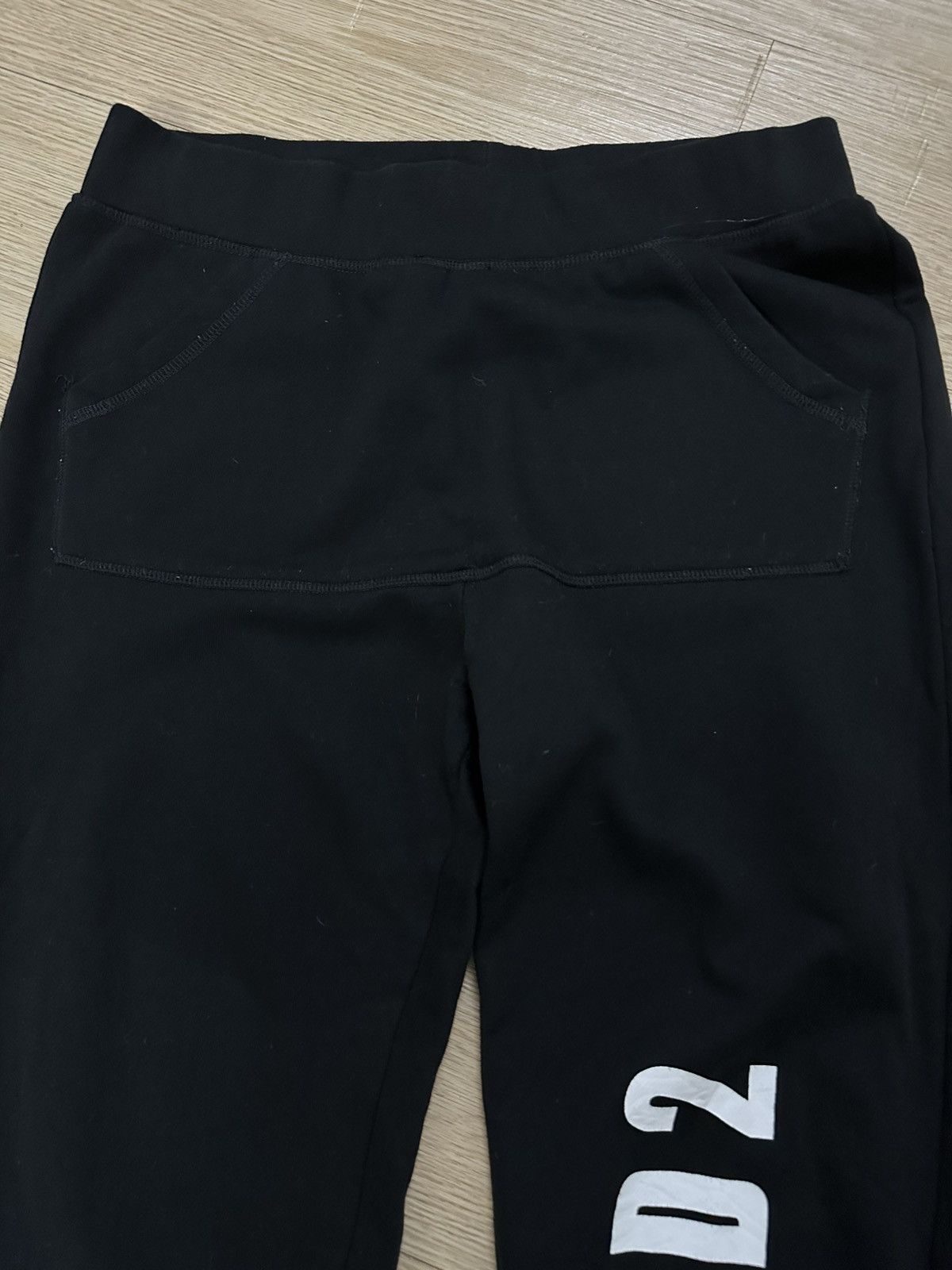Beauty Beast × Designer × Dsquared2 Rare Dsquared2 Spell Out Jogger Sweatpants Size US 32 / EU 48 - 6 Thumbnail