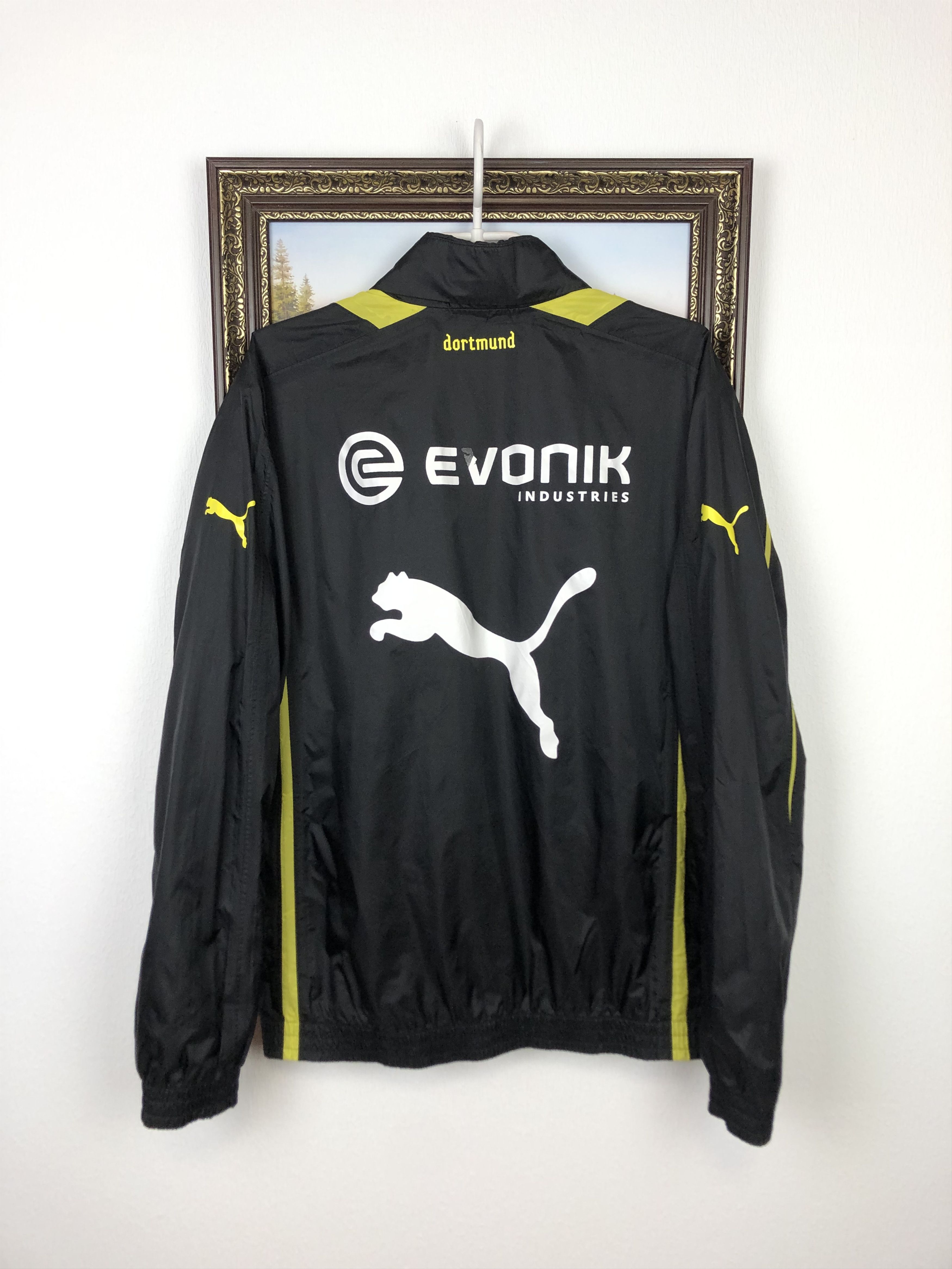 Puma Vintage Puma Borussia Dortmund Football Jacket Train Soccer Size US M / EU 48-50 / 2 - 11 Thumbnail