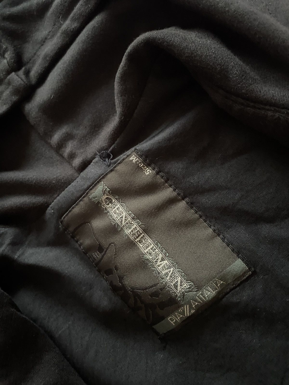 Other Rare Streetwear Hybrid – Sleek Black Vest w/ Hood Size M / US 6-8 / IT 42-44 - 4 Thumbnail