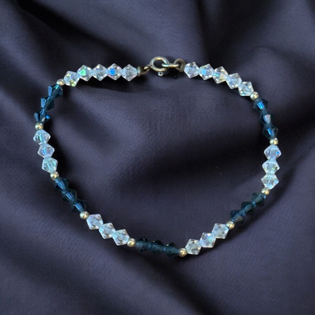 Vintage Vintage 1/20 14KGF AB and smokey crystal bead bracelet Size ONE SIZE - 1 Thumbnail