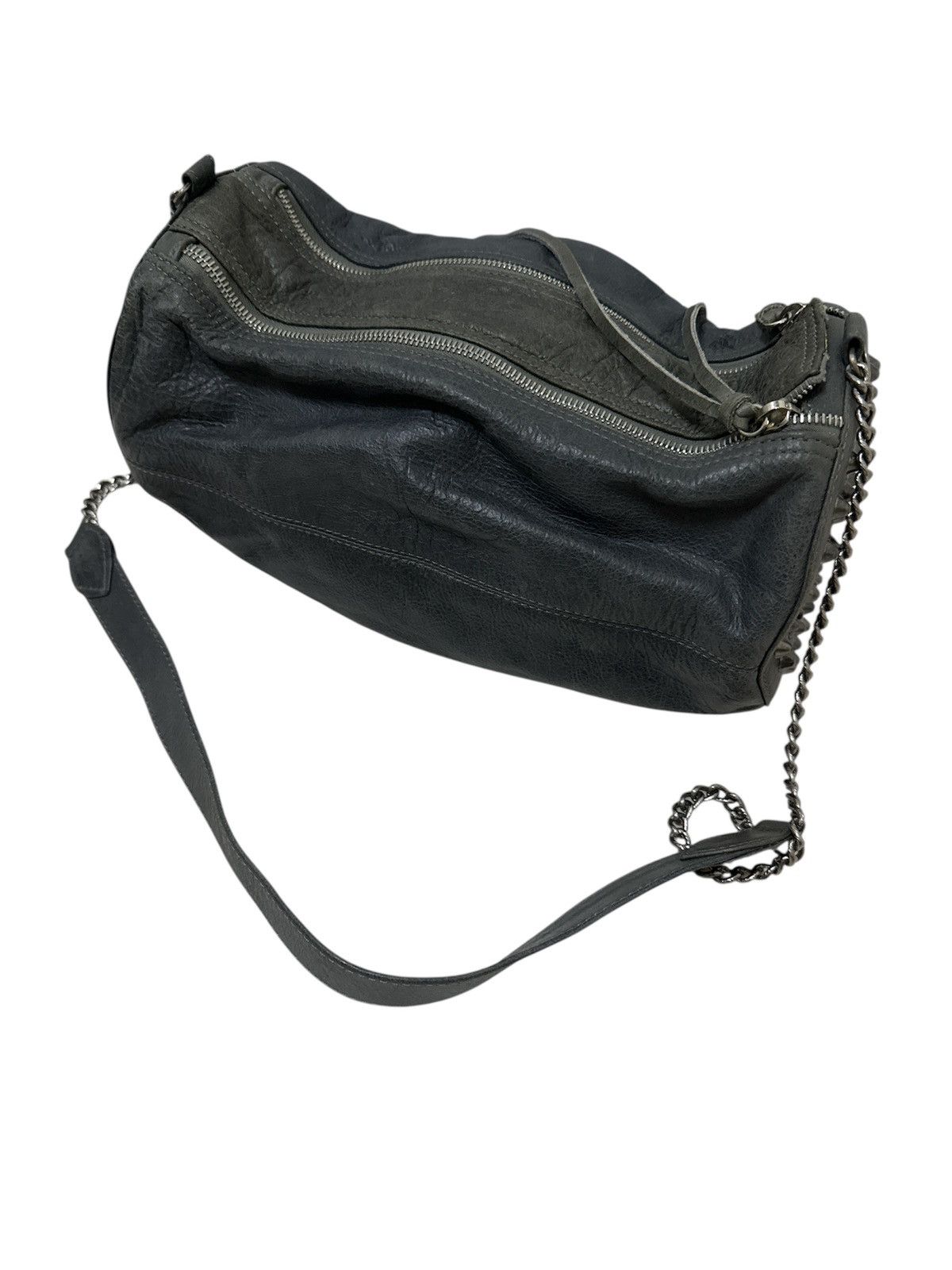 Japanese Brand Vintage Patina leather Studded chain sling bag Size ONE SIZE - 4 Thumbnail