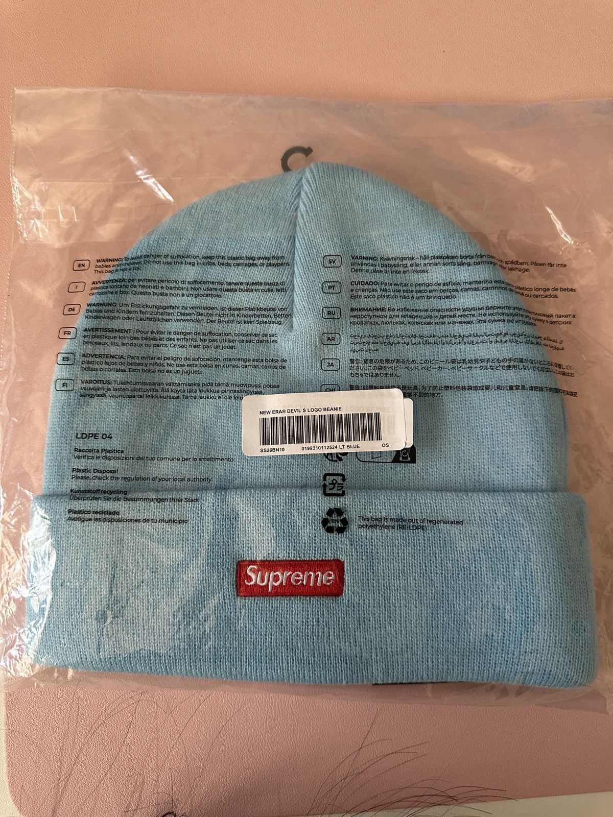 New Era × Supreme New Era® Devil S Logo Beanie Size ONE SIZE - 3 Thumbnail