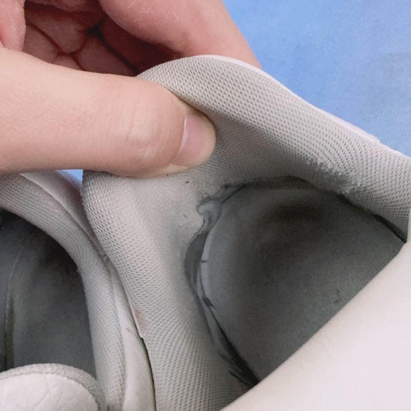 Louis Vuitton Louis Vuitton Trainer Low Top Sneakers in White - Size US 10.5 / EU 43-44 - 4 Thumbnail