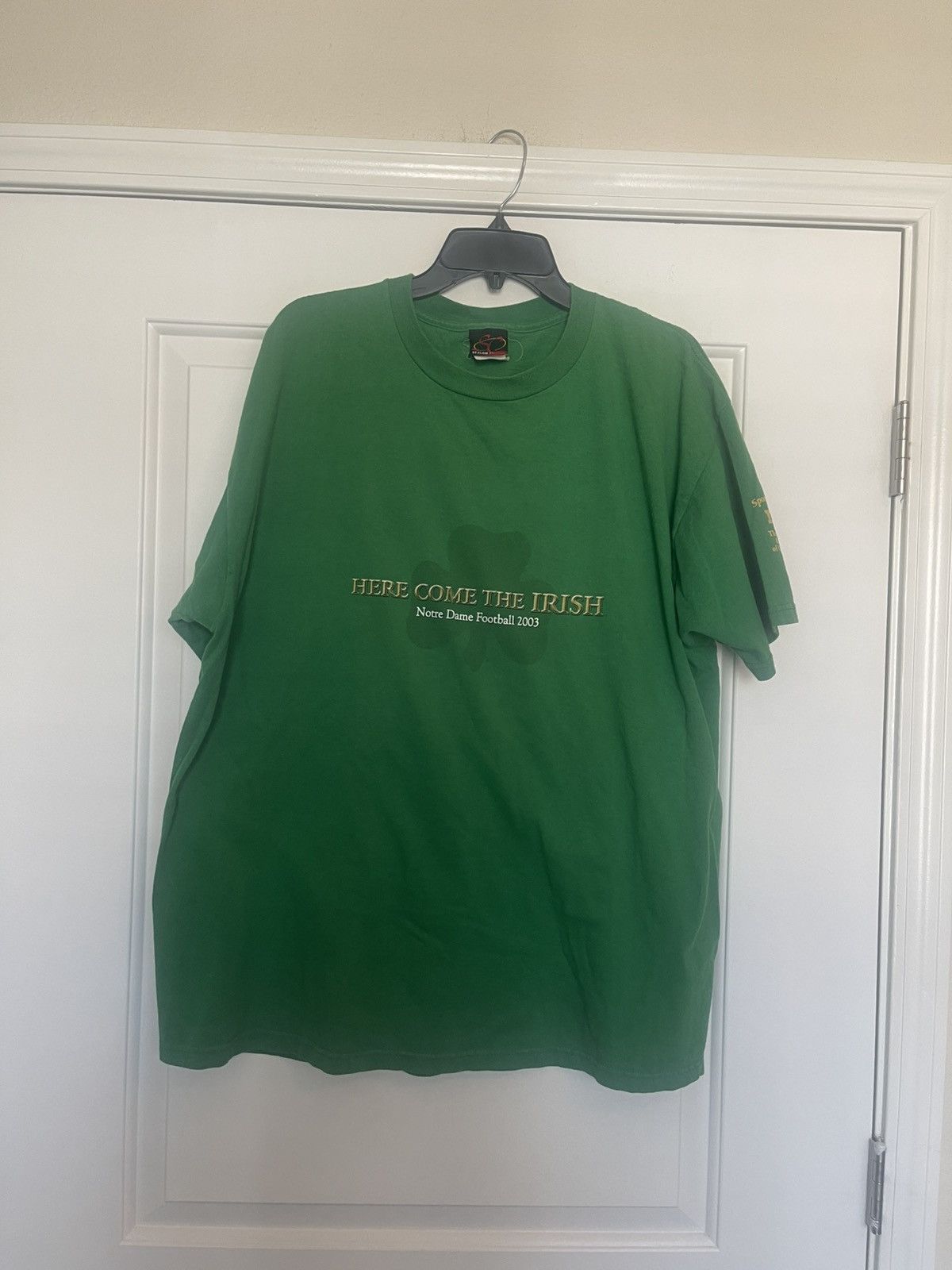 Vintage Vintage Notre Dame Football Here Come the Irish Student Size US XL / EU 56 / 4 - 1 Thumbnail