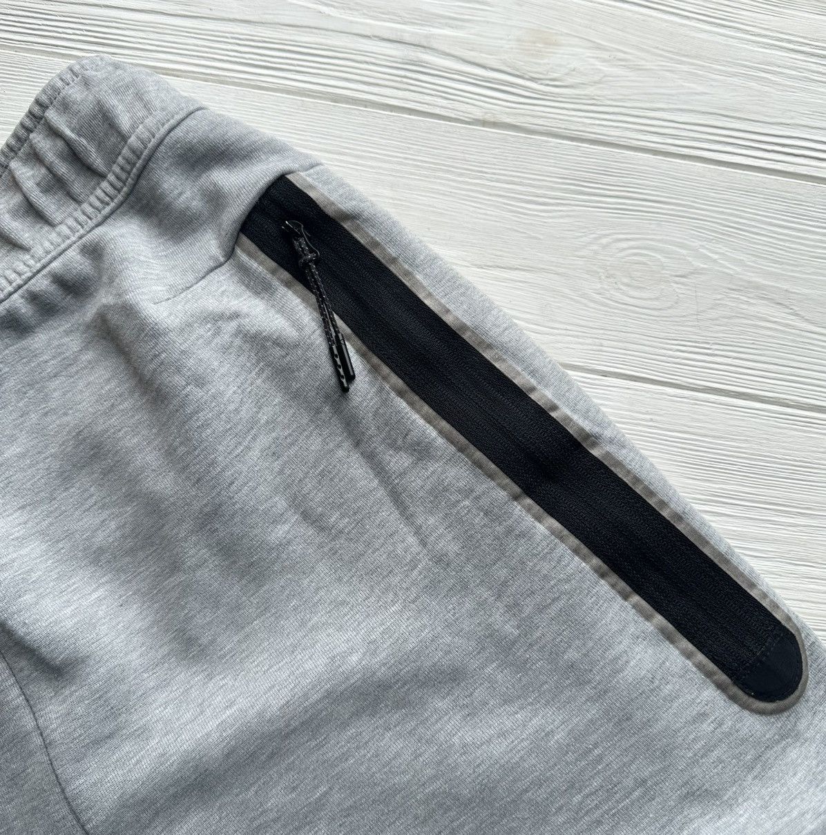 Nike Nike Tech Fleece Joggers Sweatpants Men’s Size S Gray Size US 30 / EU 46 - 5 Thumbnail