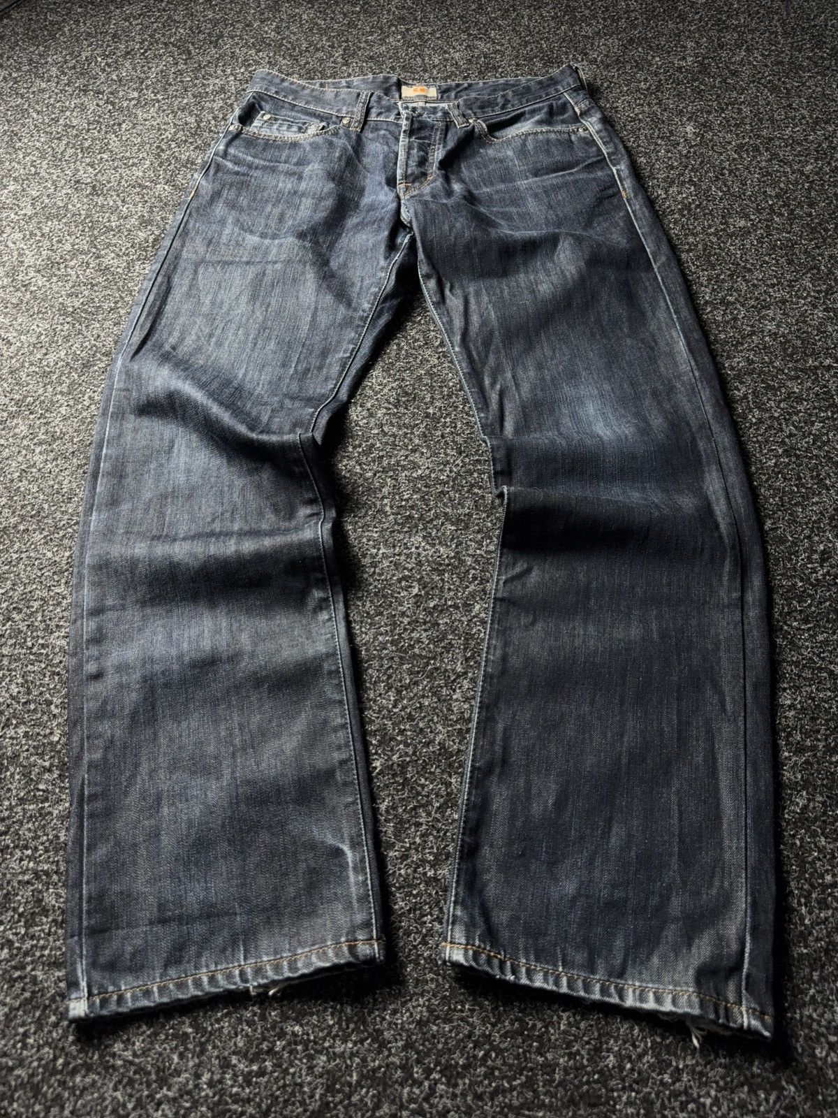 Hugo Boss Luxury 00s Y2K Hugo Boss Regular Fit Retro Style Size US 33 - 1 Thumbnail