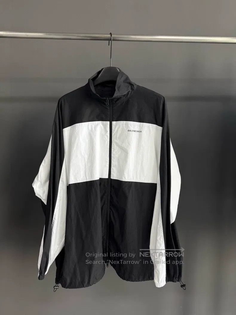Balenciaga Balenciaga Black and white barrage patchwork school unifor Size US M / EU 48-50 / 2 - 1 Thumbnail