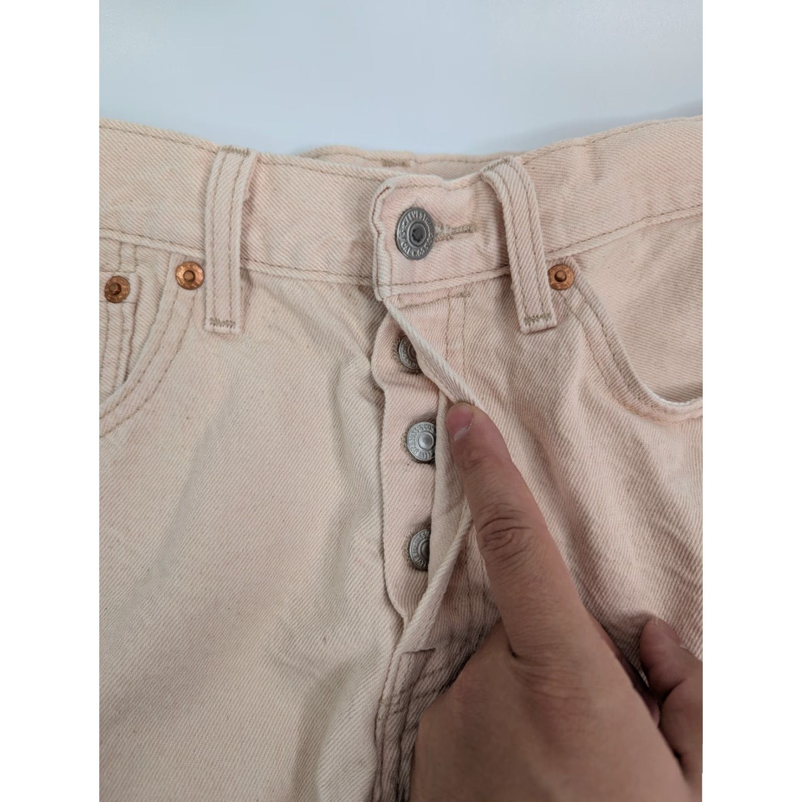 Levi's Levi’s Fresh Collection Shorts Pink 501 Button Fly Cut Off Size 29 Size US 29 - 4 Thumbnail
