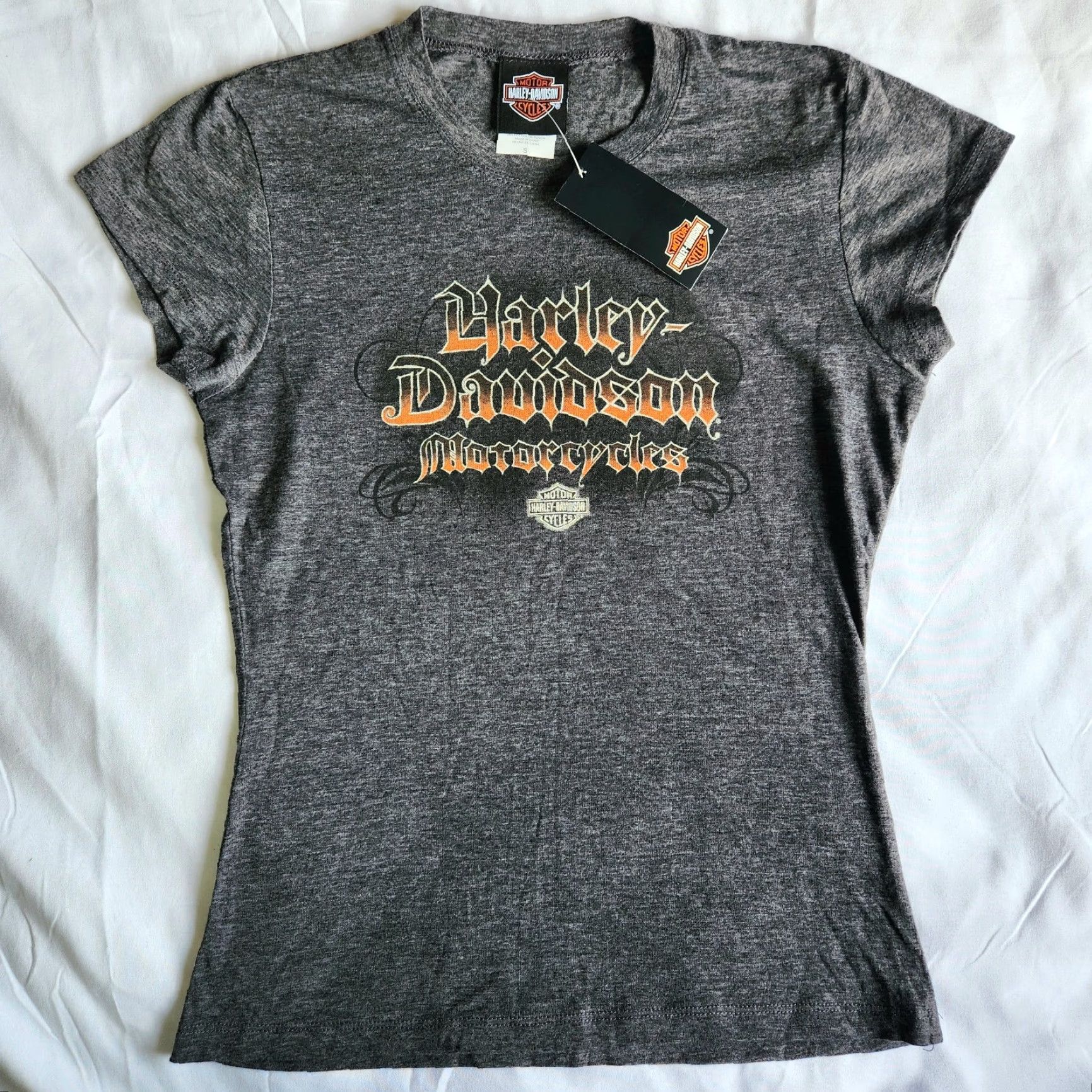 Harley Davidson Harley-Davidson T-Shirt Womens S Grey Graphic Logo Biker Motorcycle 2000's Y2K Cap Crew Neck Short Sleeve Cotton Polyester Shirt Size S / US 4 / IT 40 - 2 Thumbnail