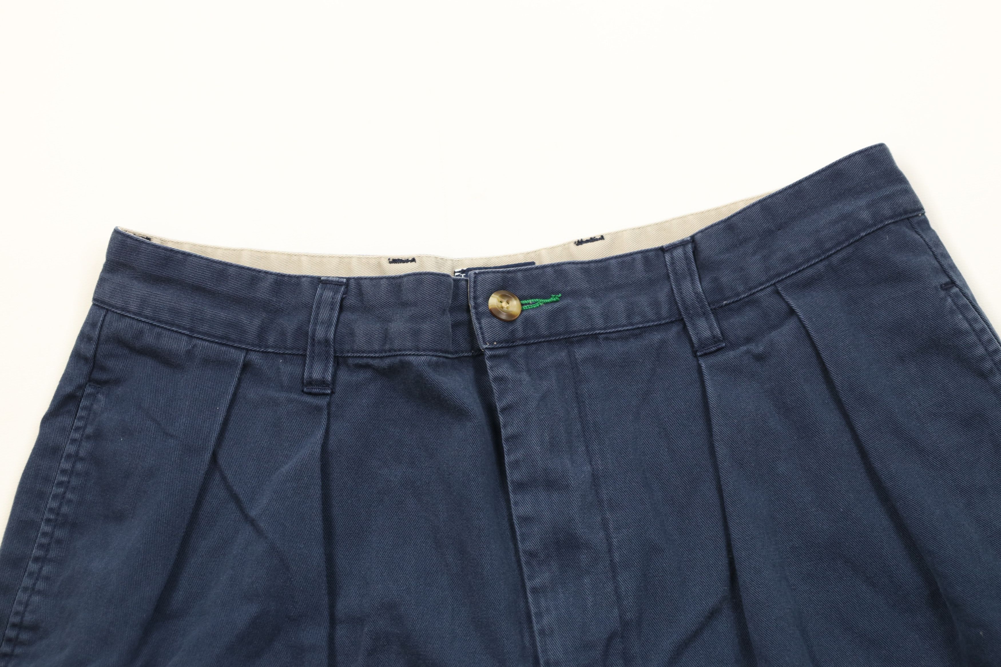 Tommy Hilfiger Vintage 90s Tommy Hilfiger Above Knee Chino Shorts Cotton Size US 30 / EU 46 - 2 Thumbnail