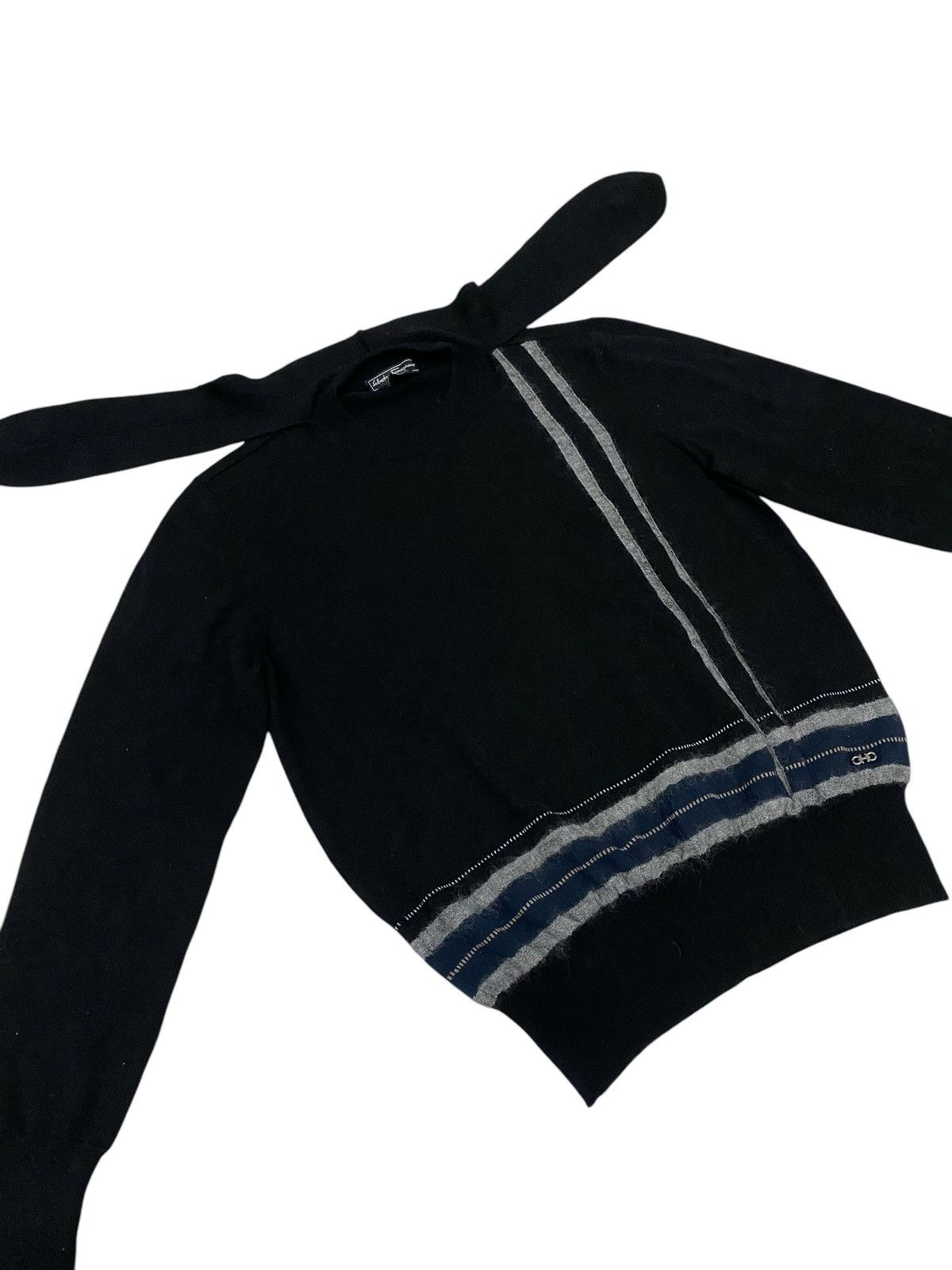 Salvatore Ferragamo Salvatore Ferragamo Scarve Colar Knitwear Size US XL / EU 56 / 4 - 3 Thumbnail