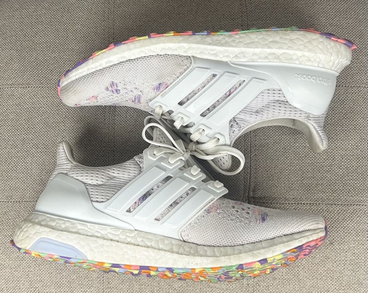 Adidas Adidas Ultra Boost 1.0 DNA Valentine's Day Hearts Sneakers Size US 6.5 / IT 36.5 - 13 Thumbnail