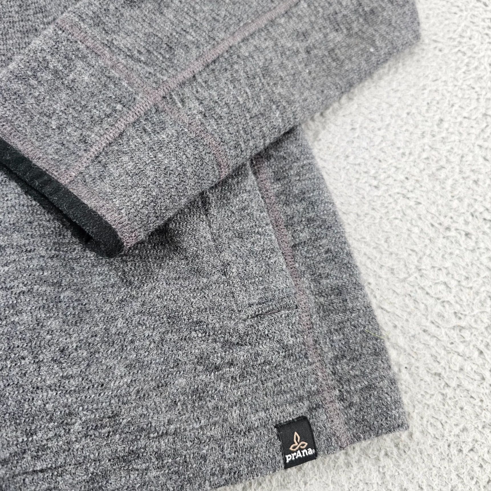 Prana Prana Sweater Womens M Gray 1/4 Snap Mock Neck Fleece Pullover Sweatshirt Size M / US 6-8 / IT 42-44 - 2 Thumbnail