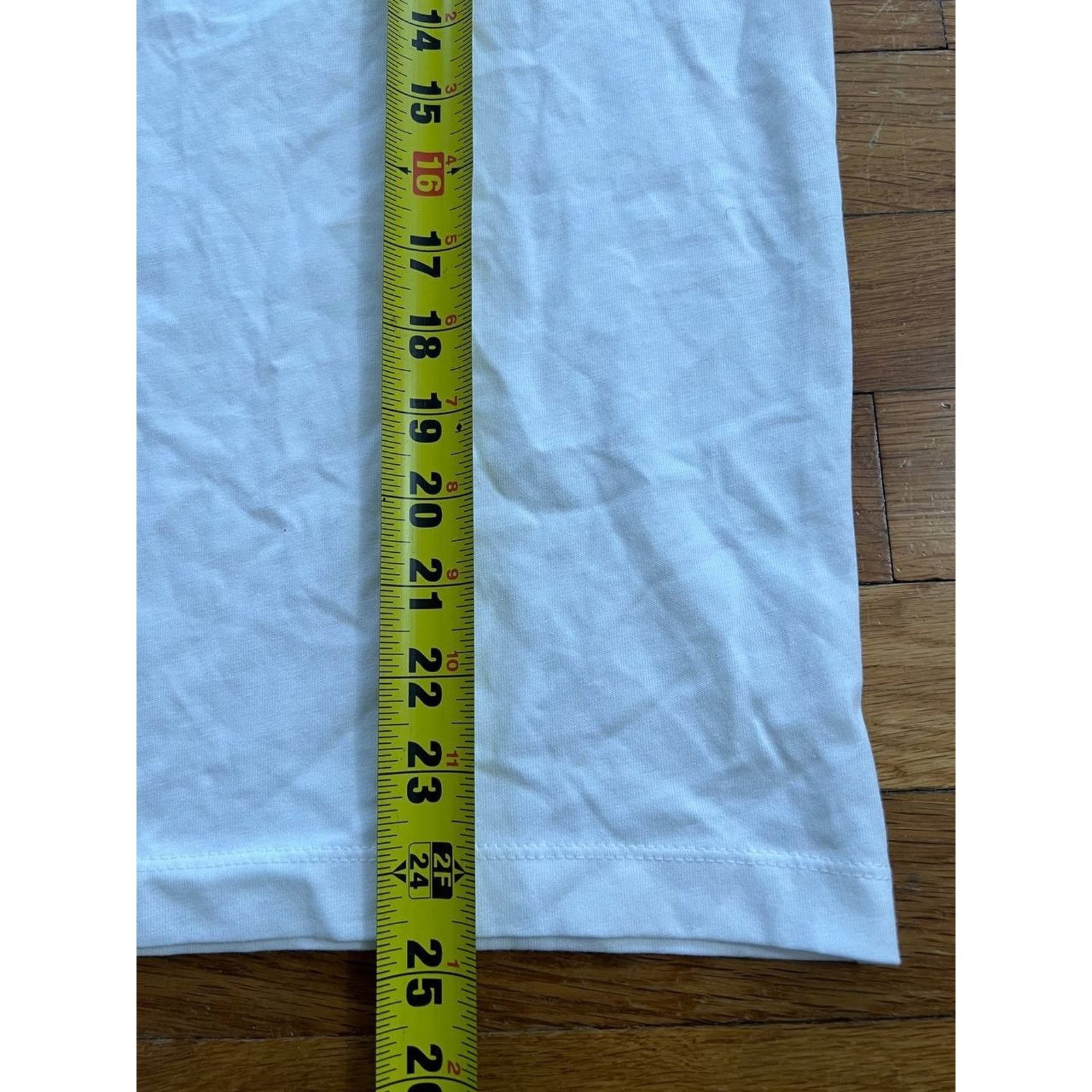 Nike Nike White Short birthday Tee Large A001752 Size US L / EU 52-54 / 3 - 7 Thumbnail