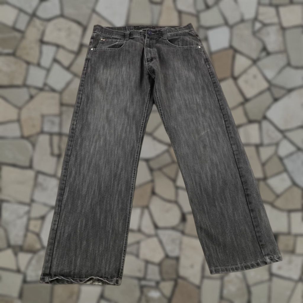 Southpole VINTAGE Southpole Jeans Men 38 Black Denim Baggy Faded Loose Grunge Hip Hop Y2K Jeans Mens 38 Black Denim Grunge Hip Hop Vintage Southpole Jeans Size US 36 / EU 52 - 1 Thumbnail
