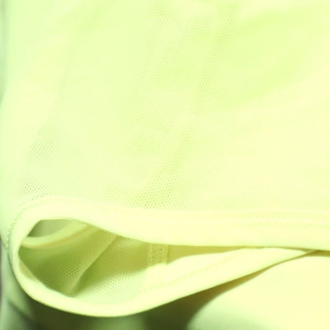 Lululemon Lululemon Scuplt Solid Tank Top Yellow Women's 10 Shirt Tank Top Women 10 XS-XL Size L / US 10 / IT 46 - 6 Thumbnail