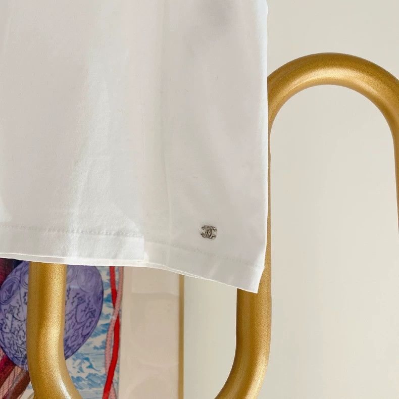 Chanel Chanel White T-shirt 2504-Nextarrow Size XS / US 0-2 / IT 36-38 - 4 Thumbnail