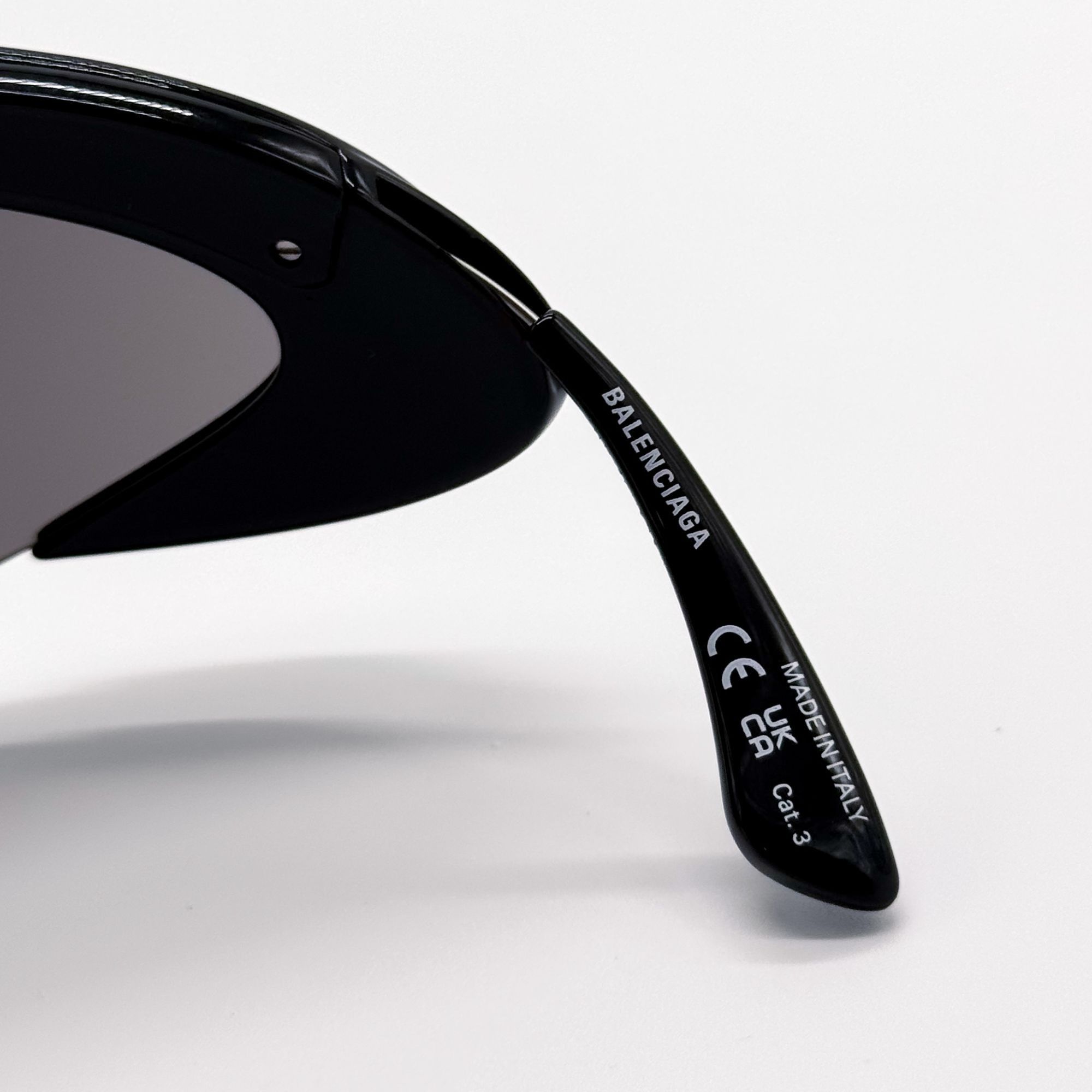 Balenciaga NEW BALENCIAGA BB0232S 001 SUNGLASSES BLACK UNISEX EYEWEAR Size ONE SIZE - 8 Thumbnail
