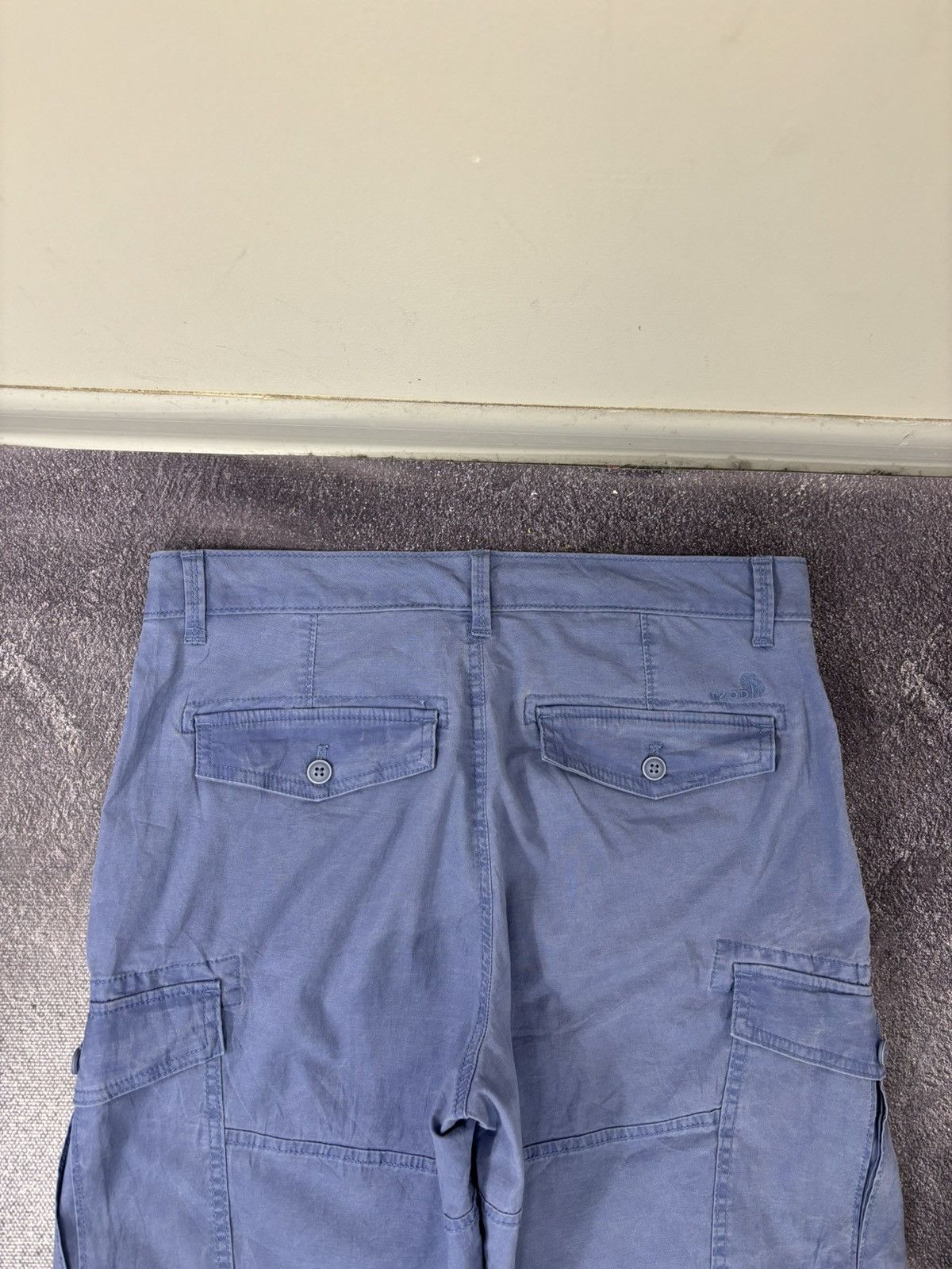 Izod Izod Men’s Y2K Military Style Hype Utility Cargo Shorts Size US 32 / EU 48 - 11 Thumbnail