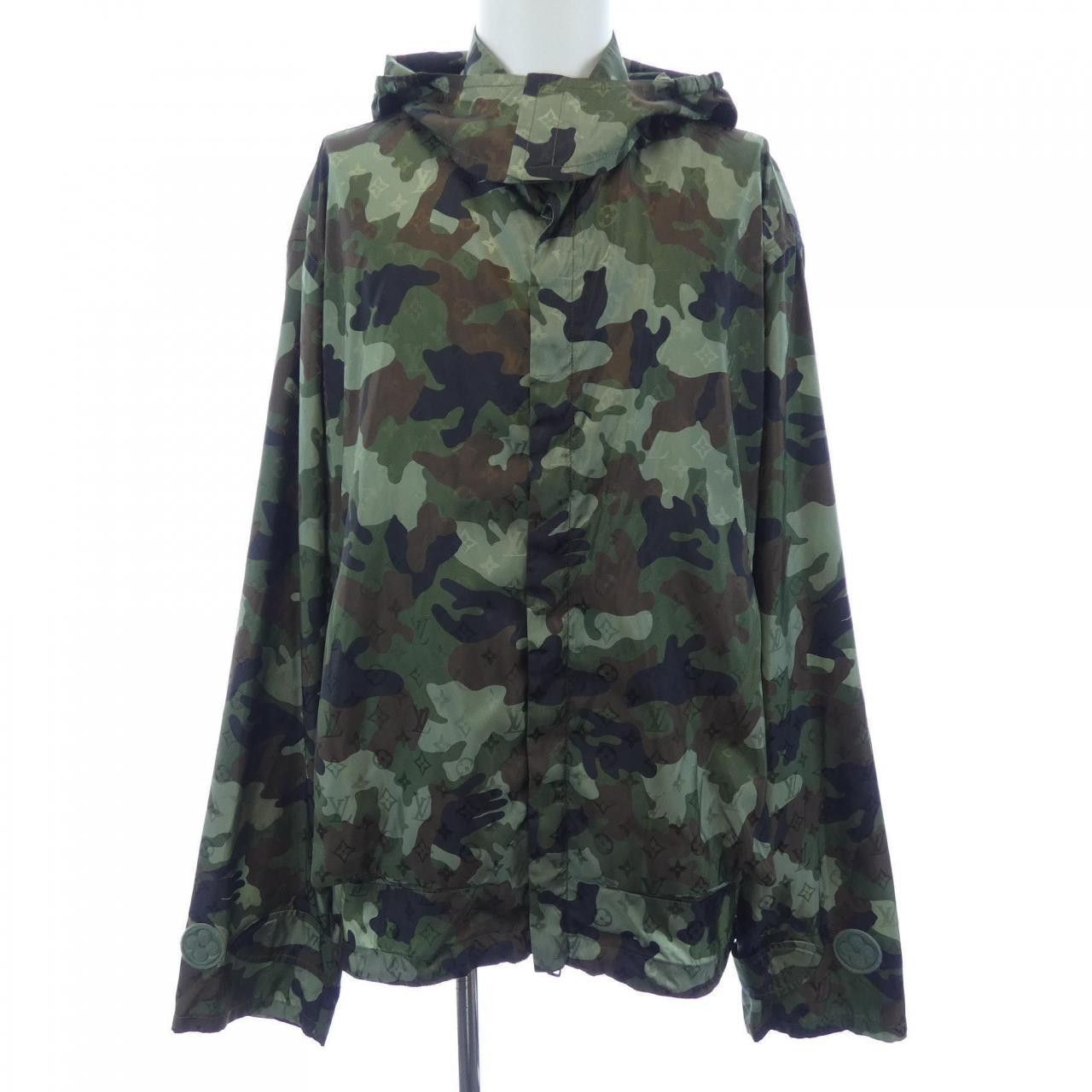 Louis Vuitton Louis Vuitton Louis Vuitton Camouflage Windbreaker Jacket Textile Outerwear HJB08WXCO DUTY FREE for USA Size ONE SIZE - 1 Thumbnail