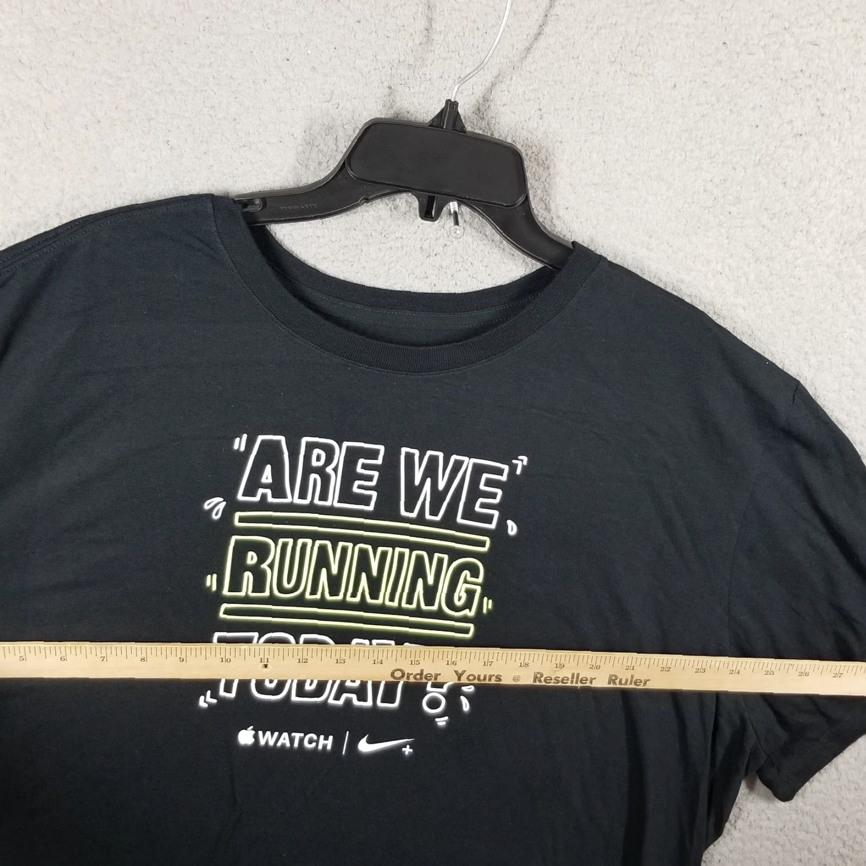 Nike Nike Shirt Unisex Adult XXL Black Are We Running Today Apple Watch NRC Run Club Graphic Tee Size US XXL / EU 58 / 5 - 6 Thumbnail