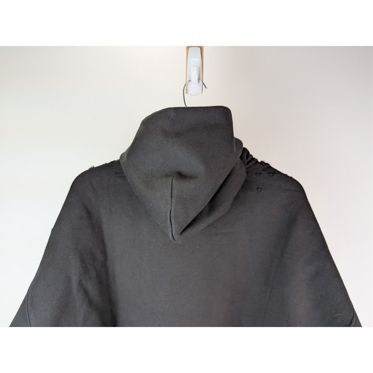 Balenciaga o1rshd1 Q:2 / BB Motel Crystal Crown Large Fit Hoodie Black Size US L / EU 52-54 / 3 - 11 Thumbnail