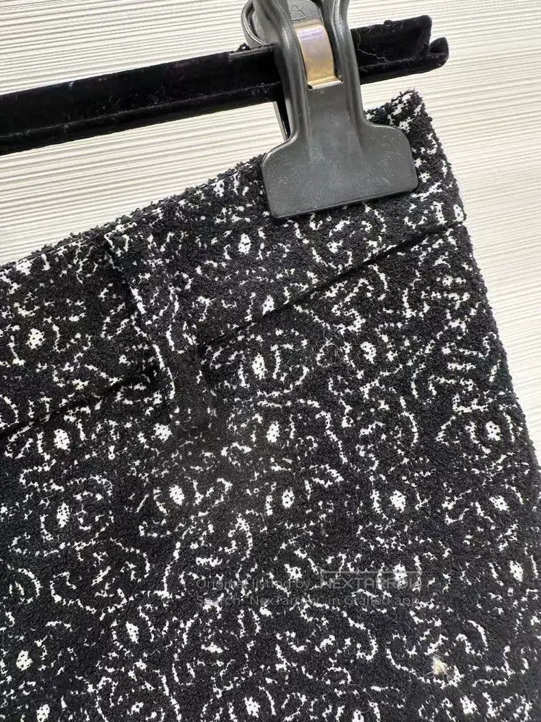 Chanel Chanel 25M coco beach series black full logo pants Size 42" / US 20 - 5 Thumbnail