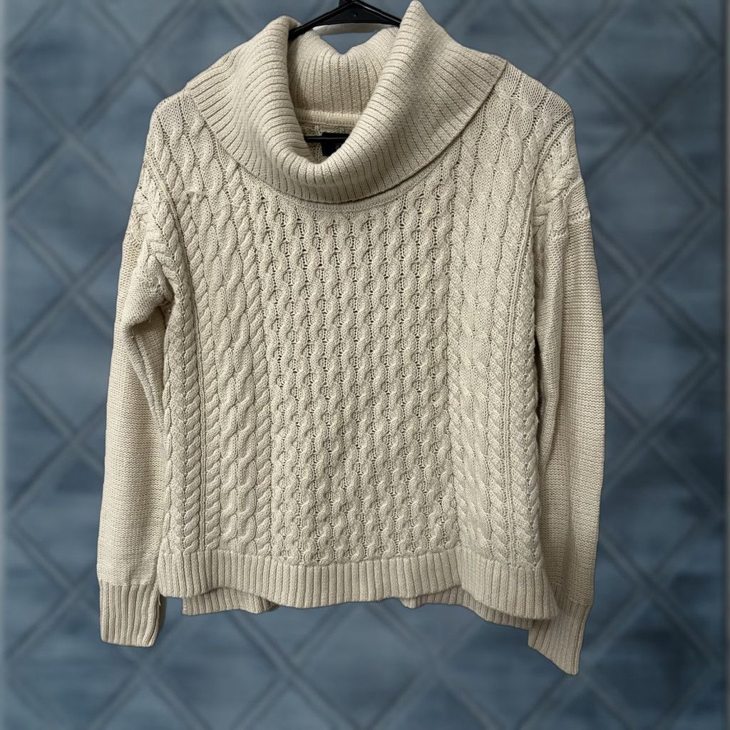 American Eagle Outfitters American Eagle Sweater Women’s S Ivory Cable-Knit Long Sleeve Turtleneck Casual Classic 90s Size S / US 4 / IT 40 - 1 Thumbnail