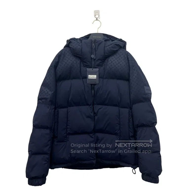 Louis Vuitton Louis Vuitton Embossed hooded down jacket Size US M / EU 48-50 / 2 - 4 Thumbnail
