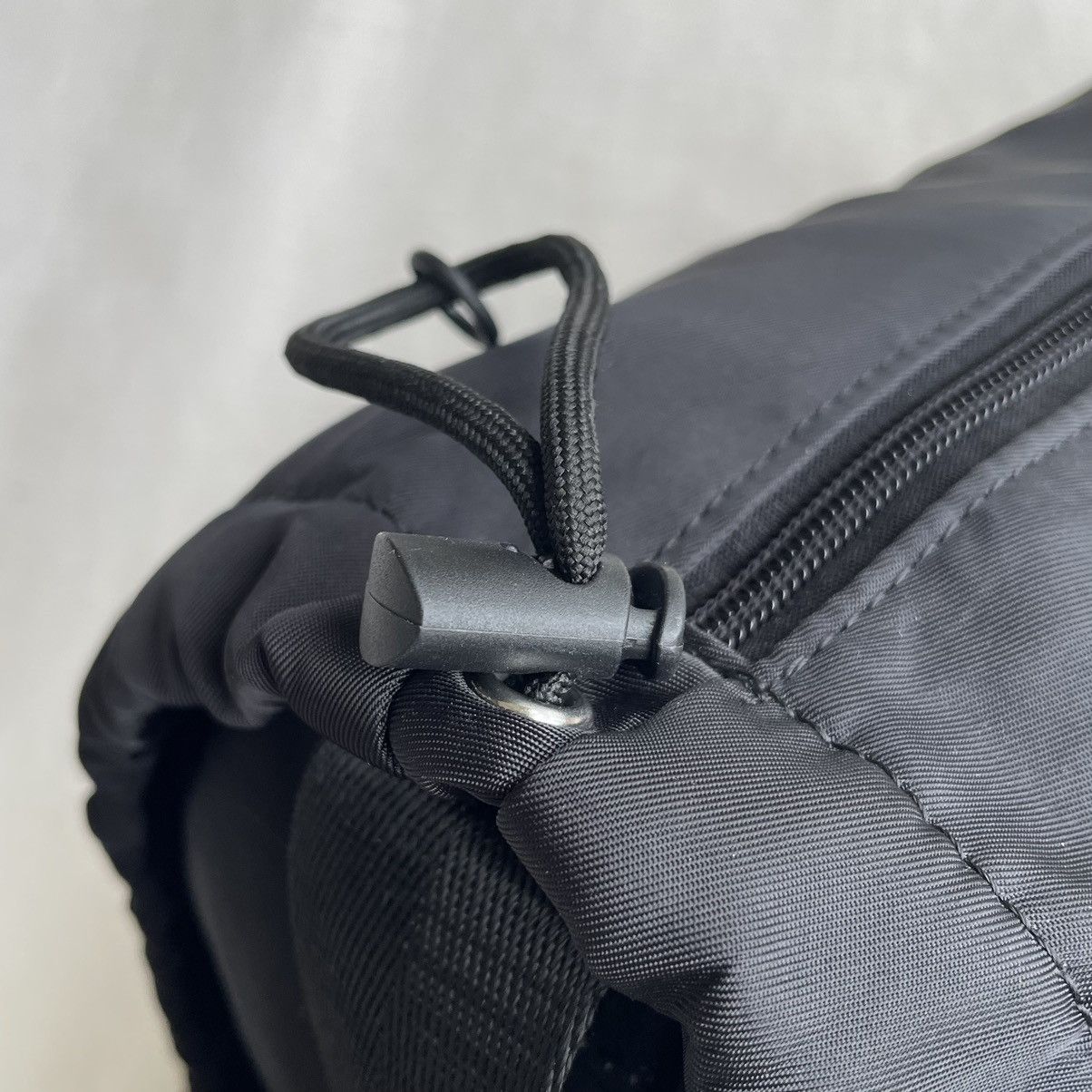 Other Black Nylon Soft Wrinkled Duffle Bag Size ONE SIZE - 7 Thumbnail