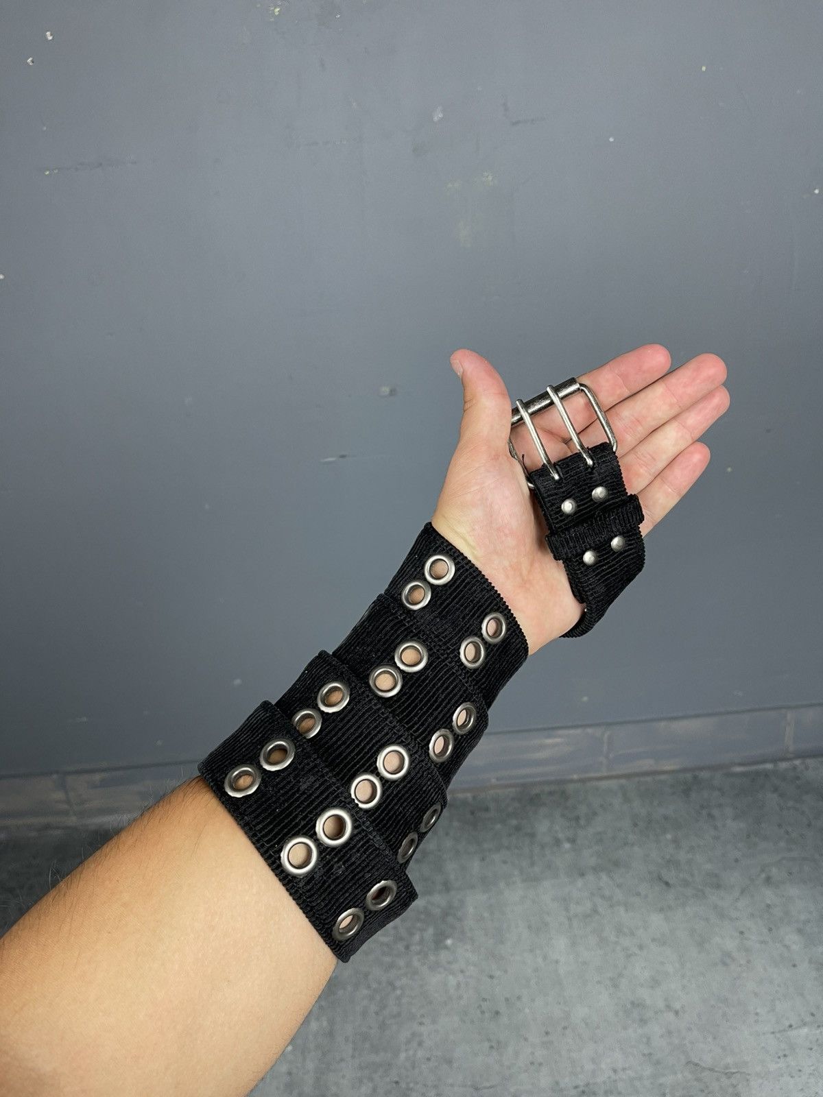 Japanese Brand Japanese Vintage Gothic Y2K Streetwear Belt Size ONE SIZE - 1 Thumbnail