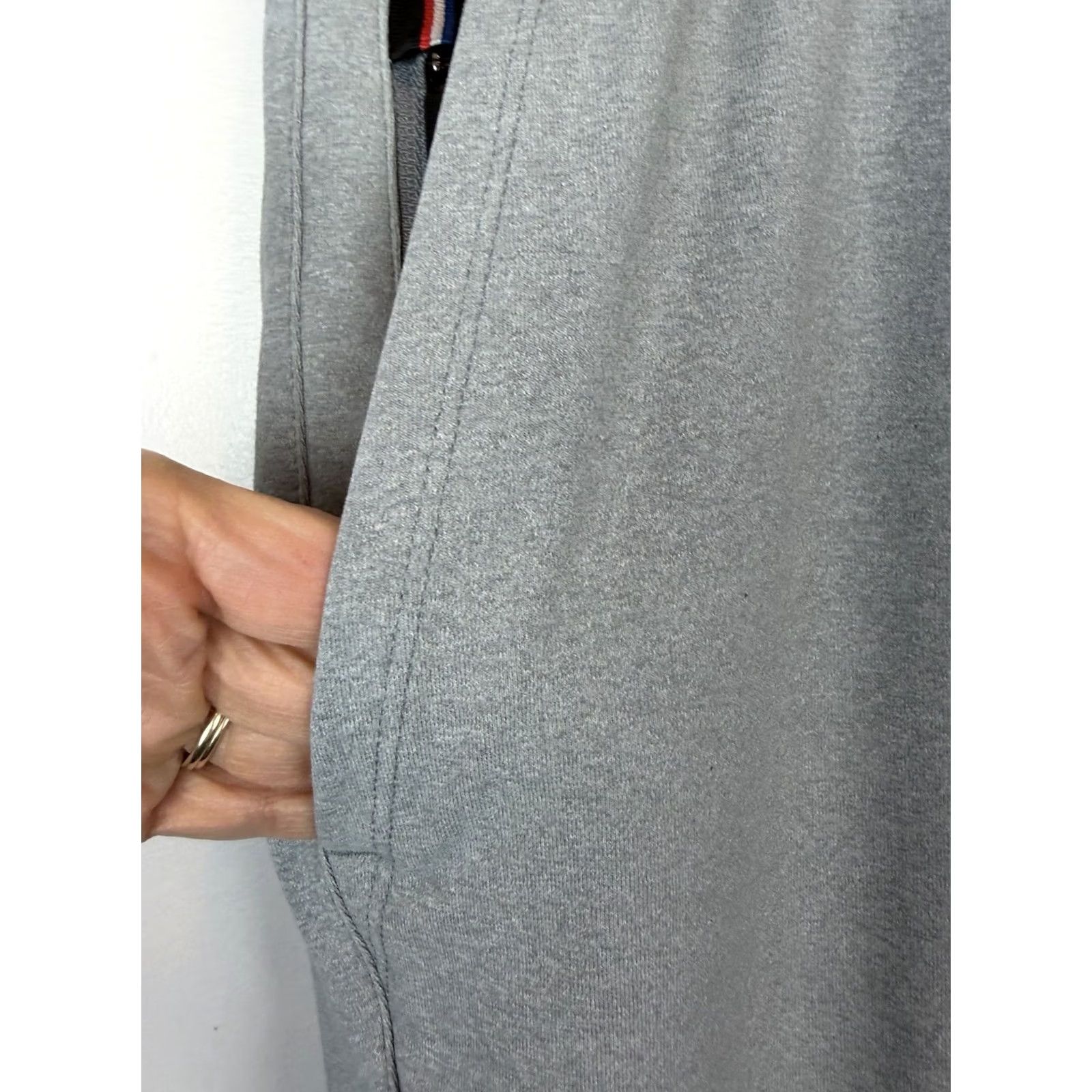 Vintage Fourlaps Jogger Pants - Mens Large Gray Stretch Zip Pocket Tapered Activewear Sweatpants Size US 33 - 7 Thumbnail