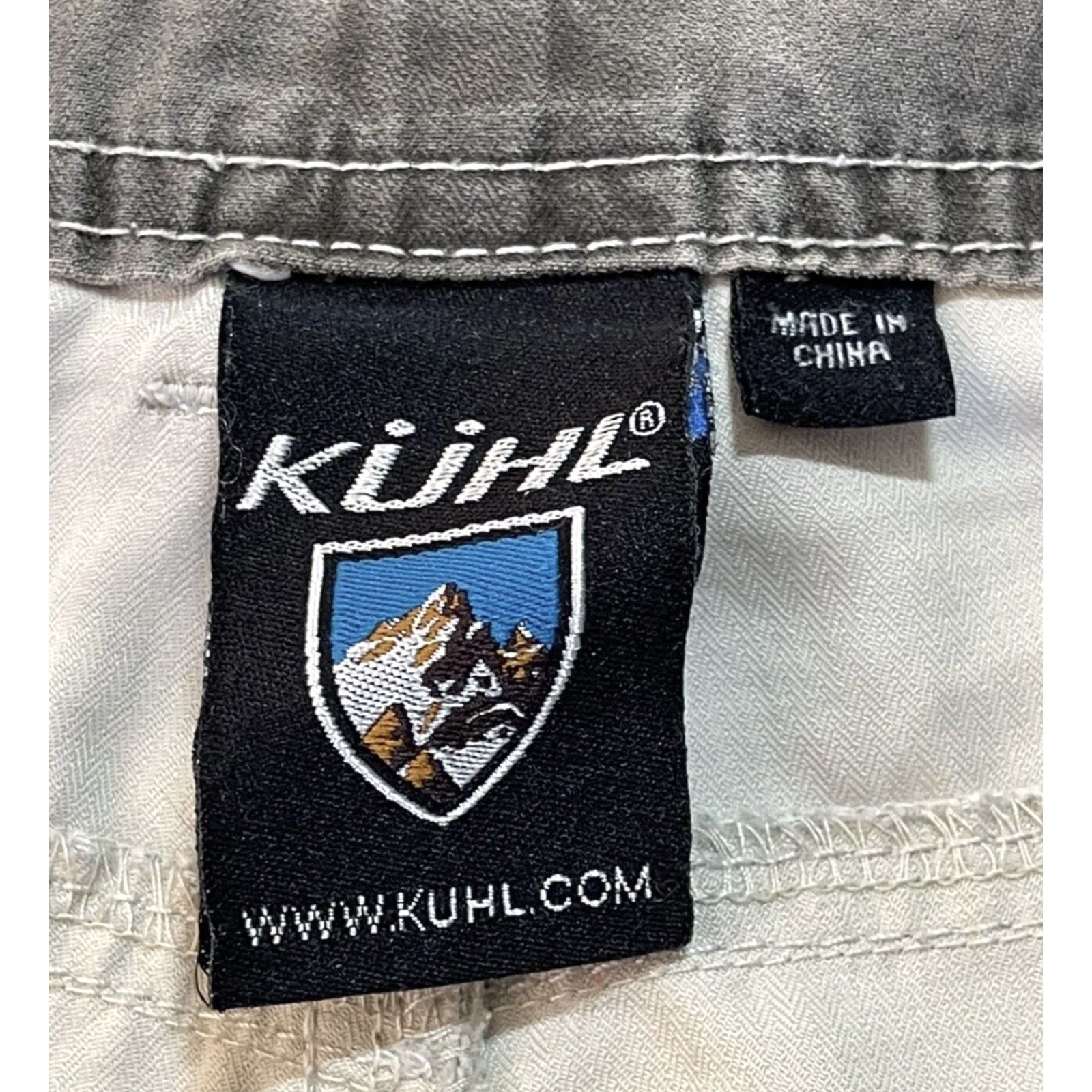 Vintage KUHL Outdoor Pants Mens 32x32 Khaki Lightweight Straight Leg Travel Workwear Size US 32 / EU 48 - 3 Thumbnail