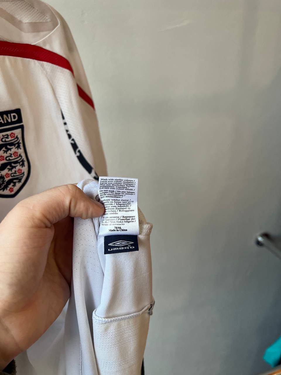 Umbro 2007/09 ENGLAND TEAM #7 WALCOTT SOCCER JERSEY FOOTBALL SHIRT Size US M / EU 48-50 / 2 - 12 Thumbnail
