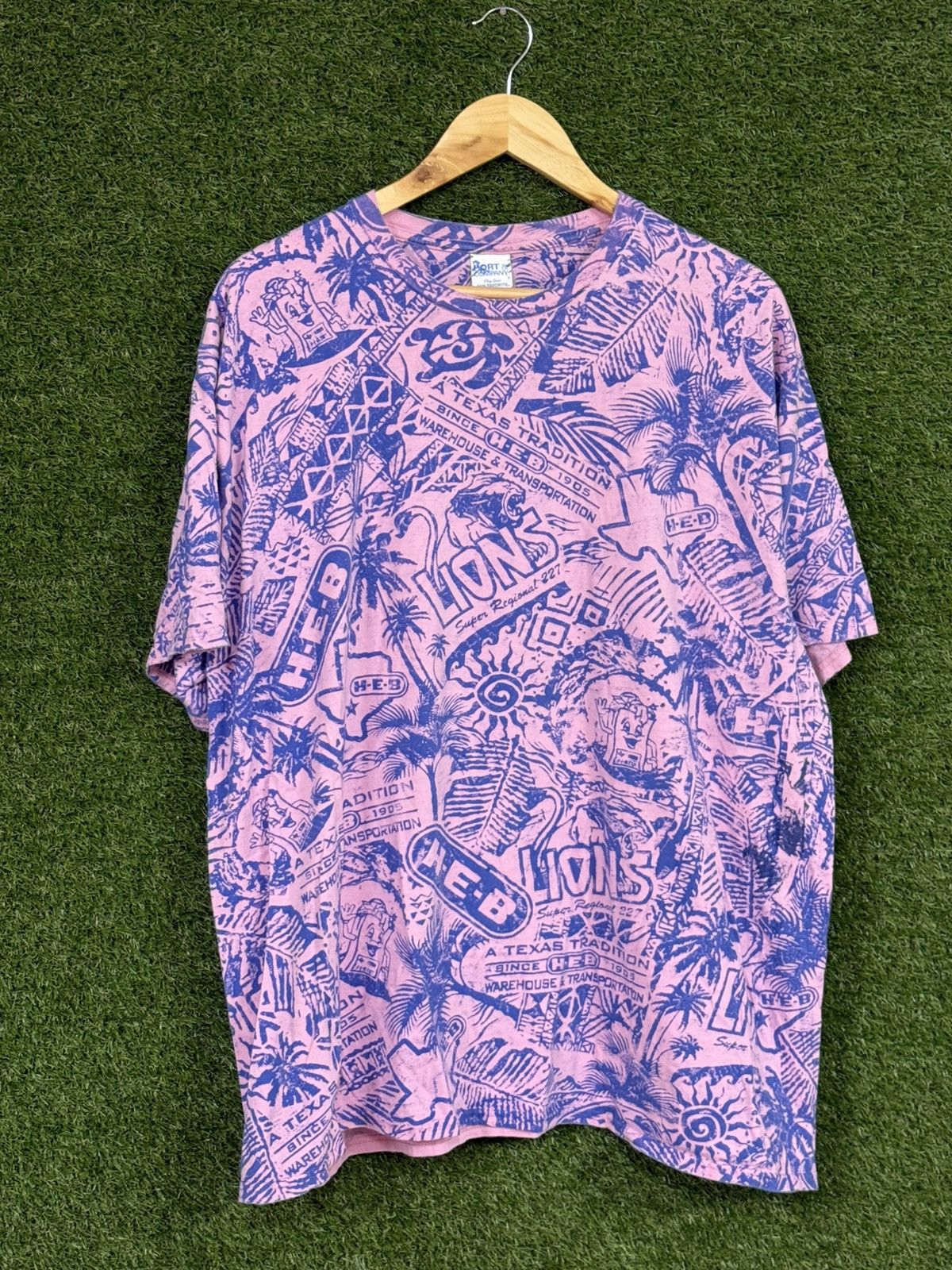 Vintage Vintage HEB Texas Grocery Pink All Over Print Logo Tee 2XL Size US XXL / EU 58 / 5 - 1 Thumbnail